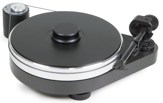 2018 Editors’ Choice Awards: Turntables $2,000 &#8211; $5,000