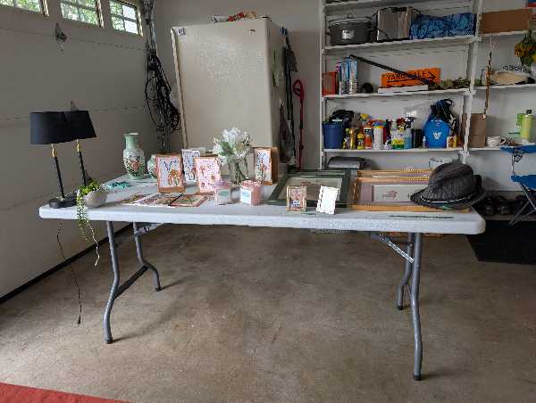 GARAGE SALE photo