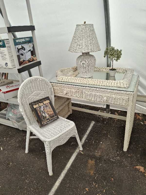 COMMUNITY YARDSALE photo