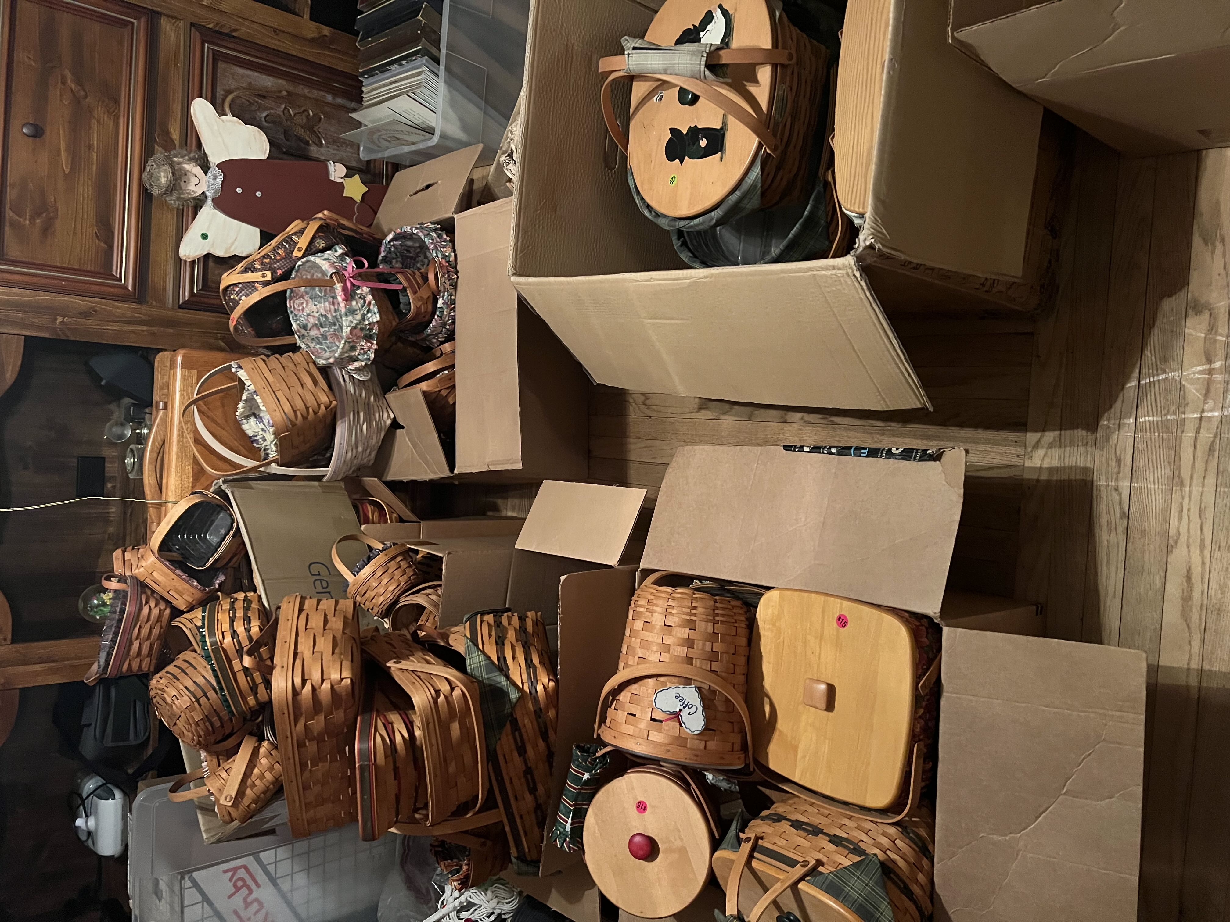 yard/estate sale photo