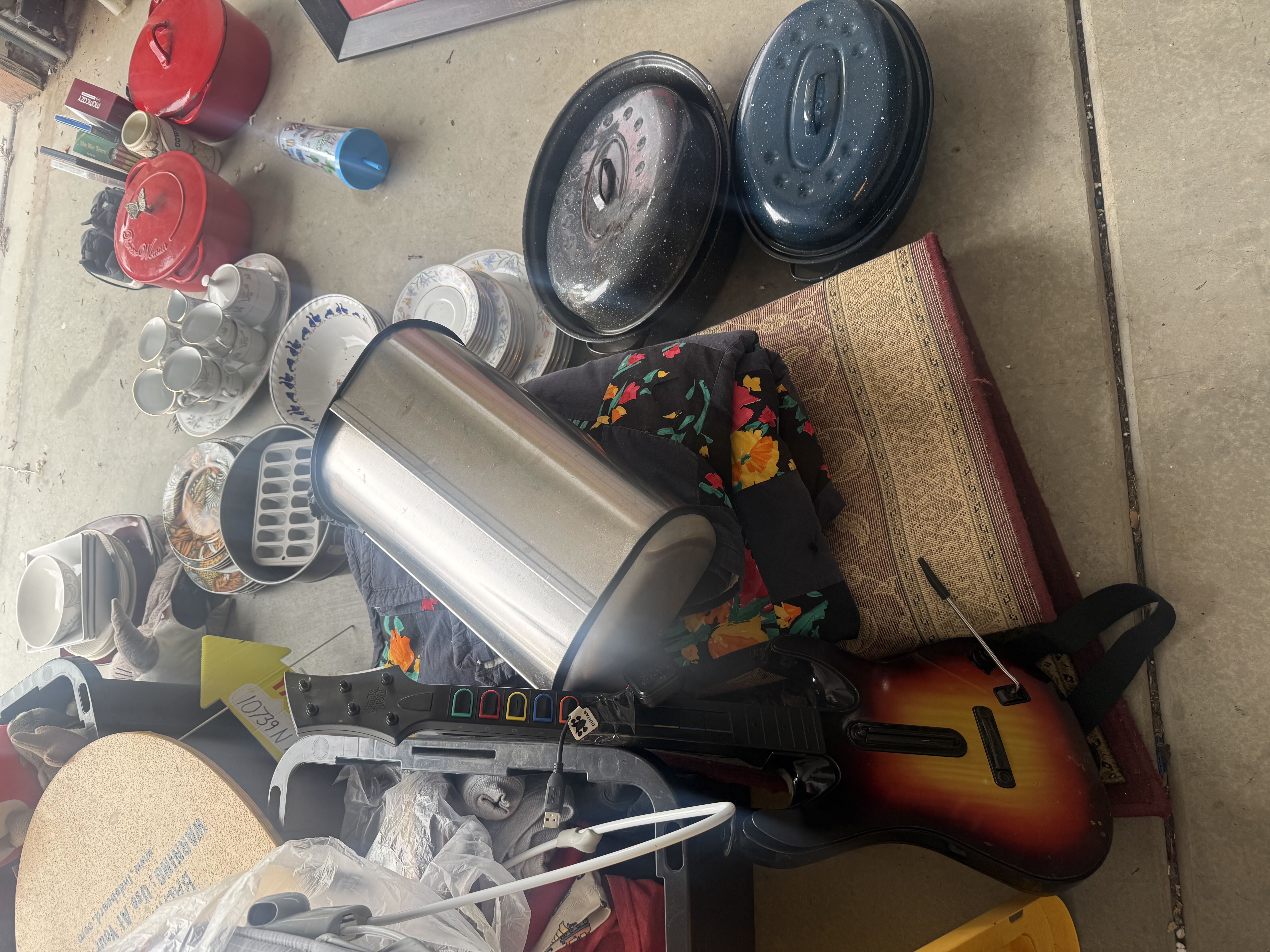 YARD SALE photo