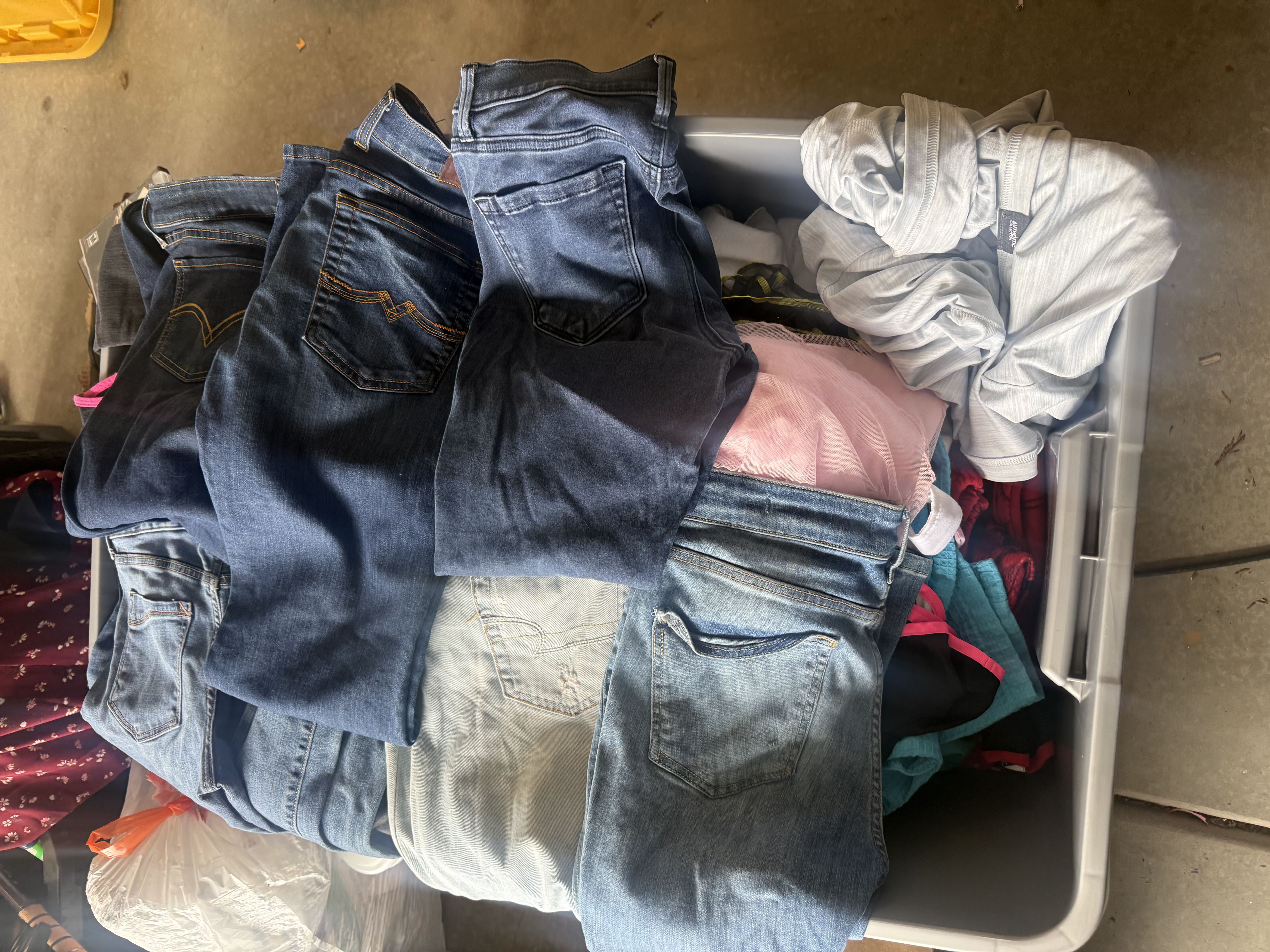 YARD SALE photo