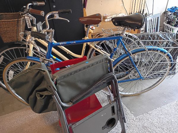 Yard Sale photo
