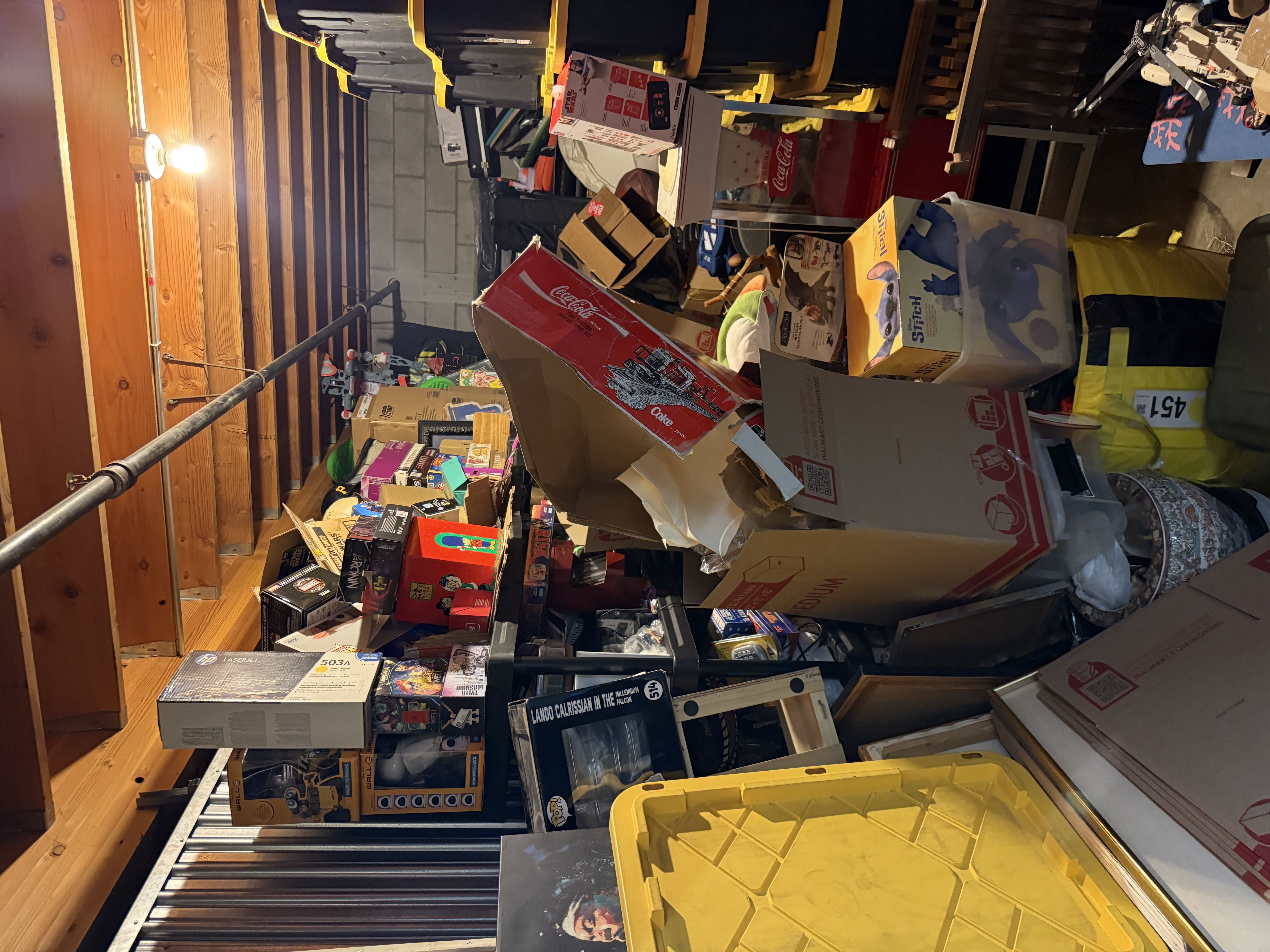 HUGE YARD SALE RESELLERS WELCOMED photo
