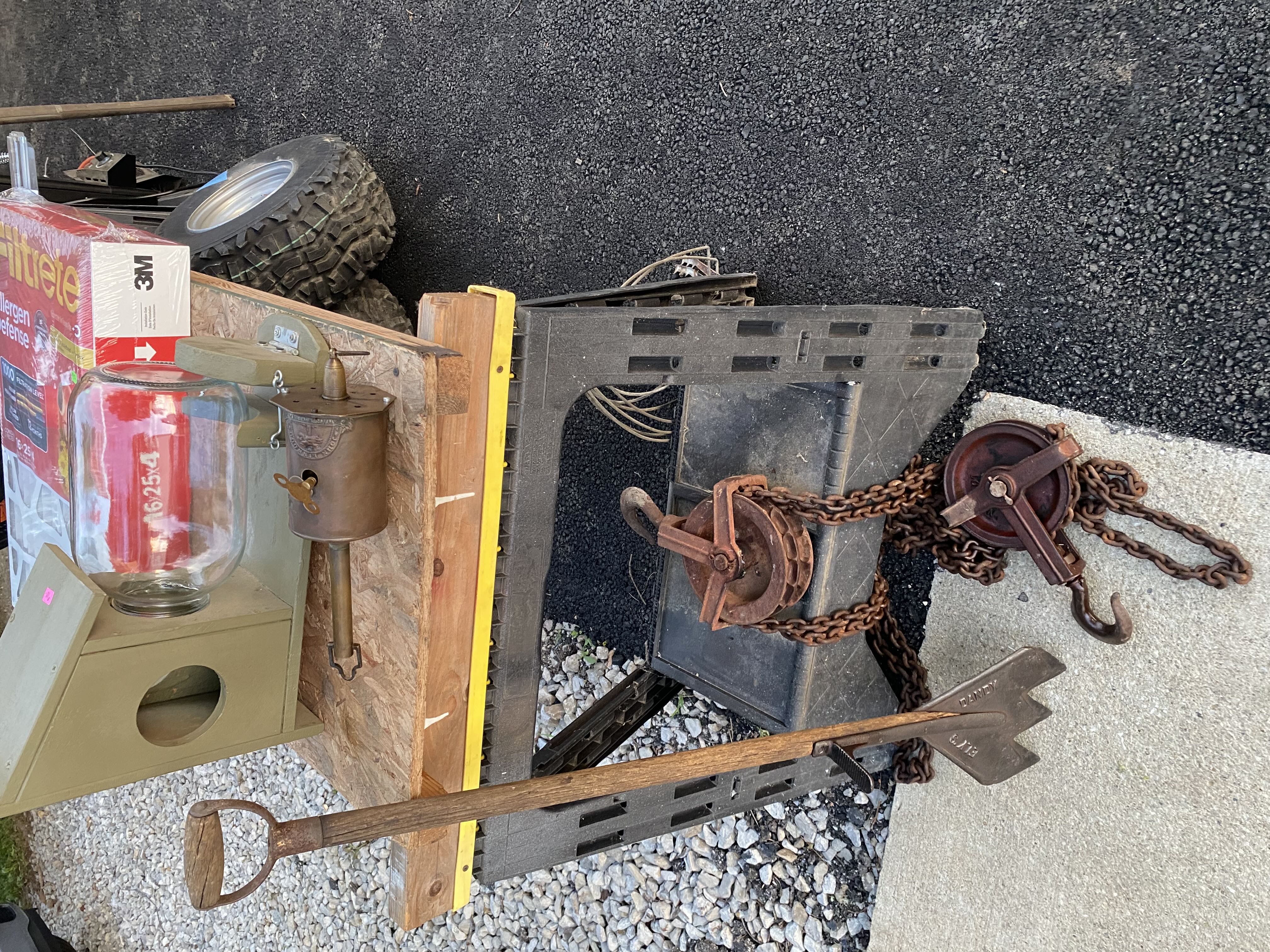 Yard Sale photo