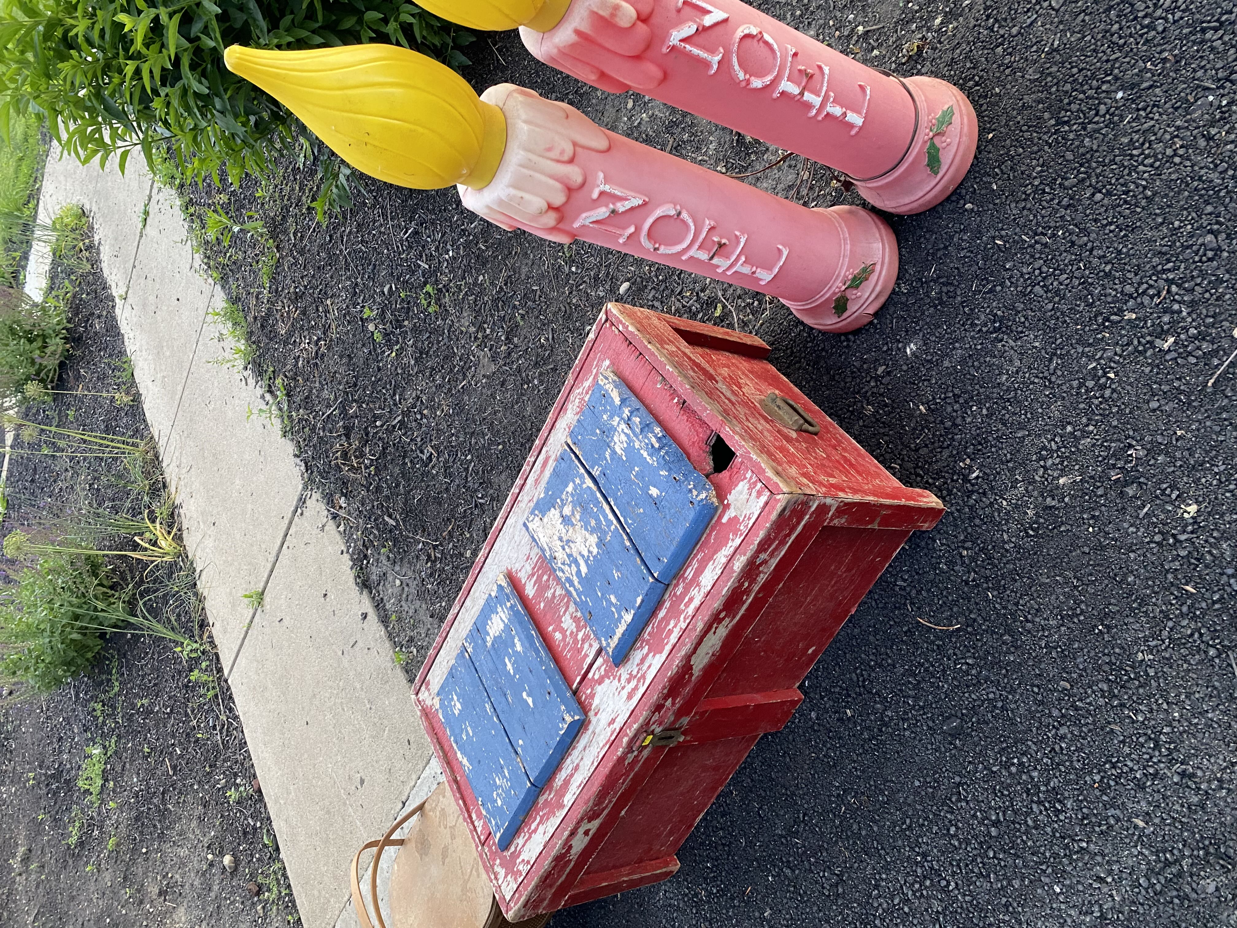 Yard Sale photo