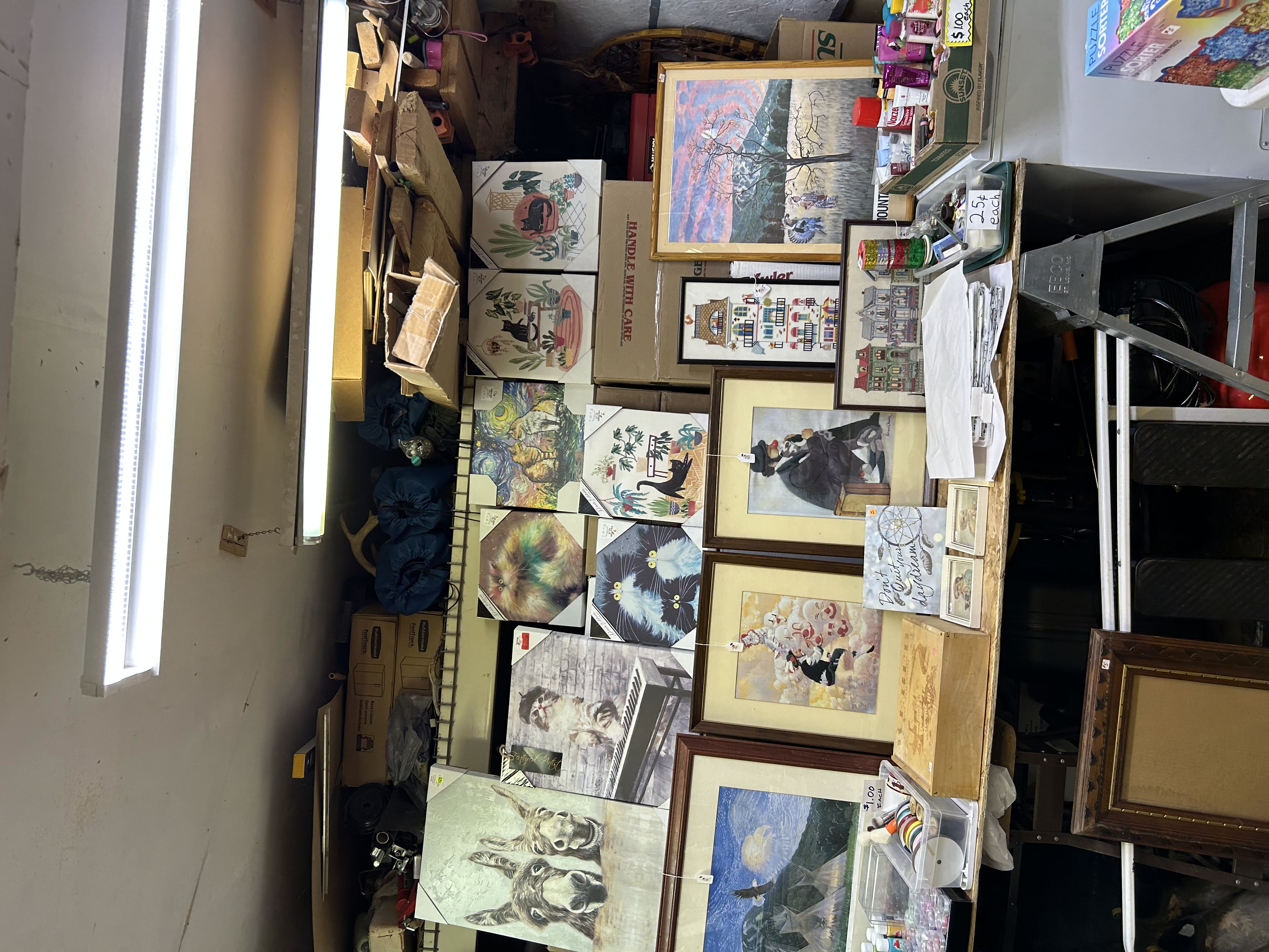 Multi Families Garage Sales photo