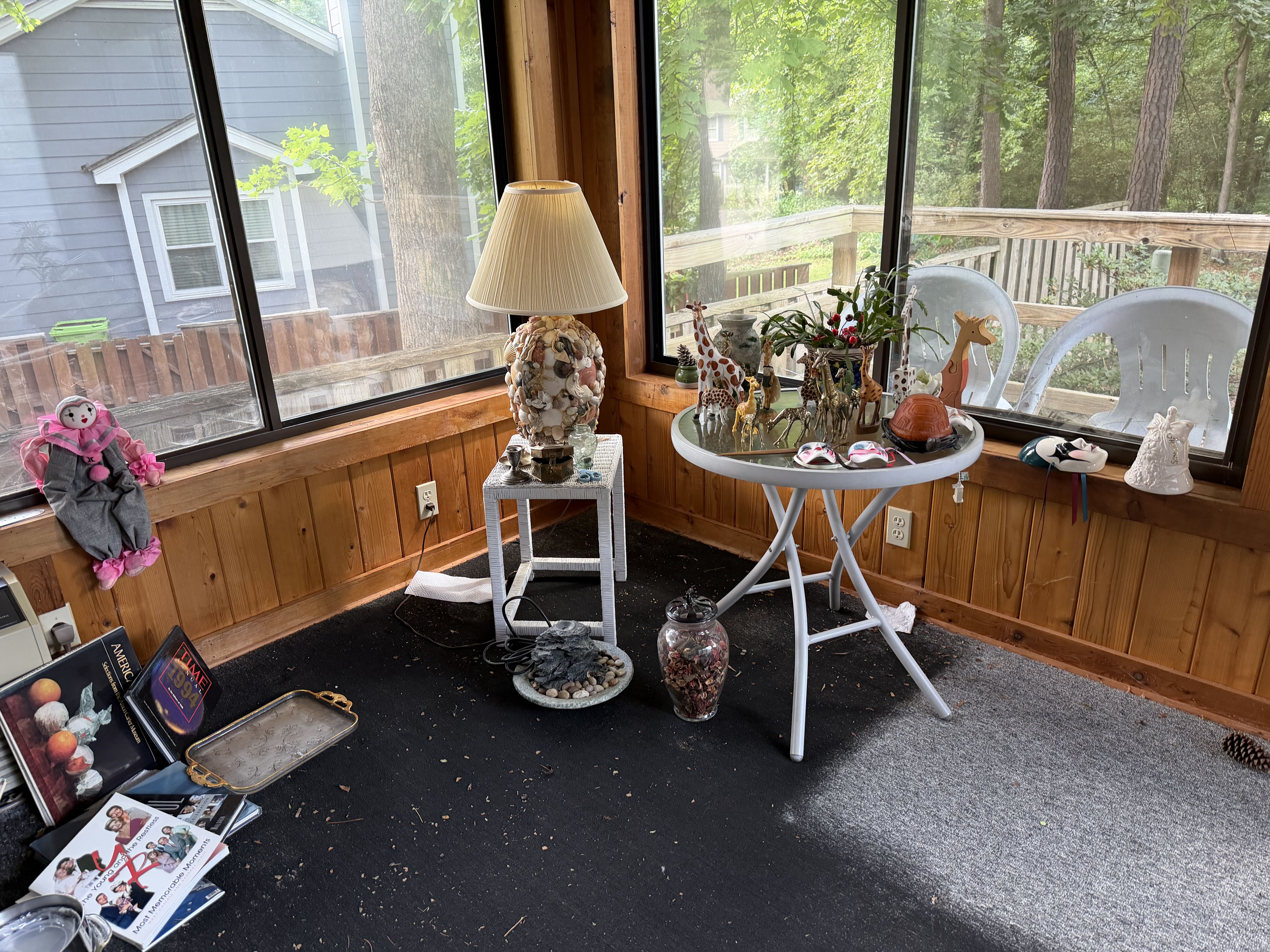 indoor Estate sale photo