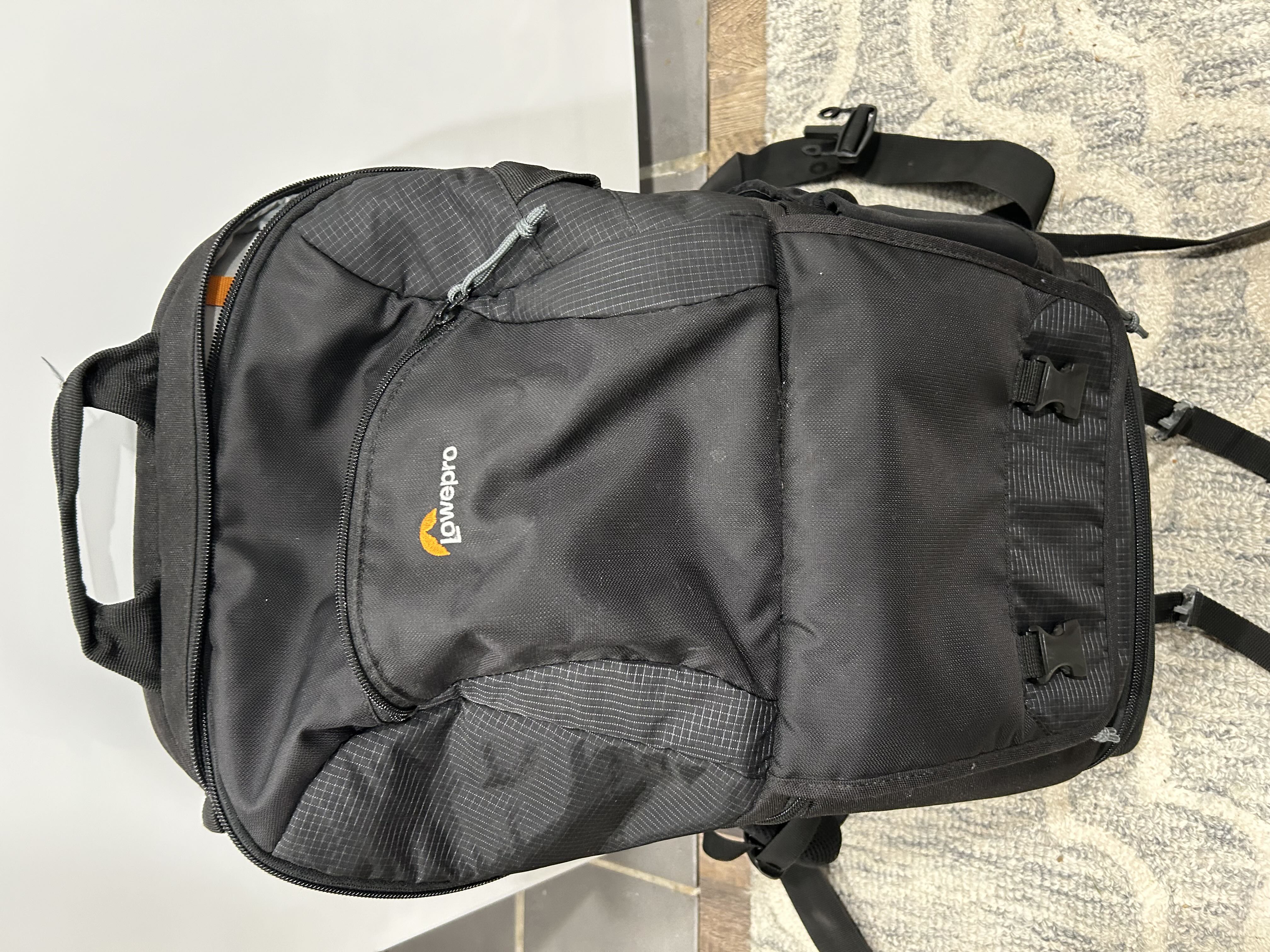 Tag Sale photo