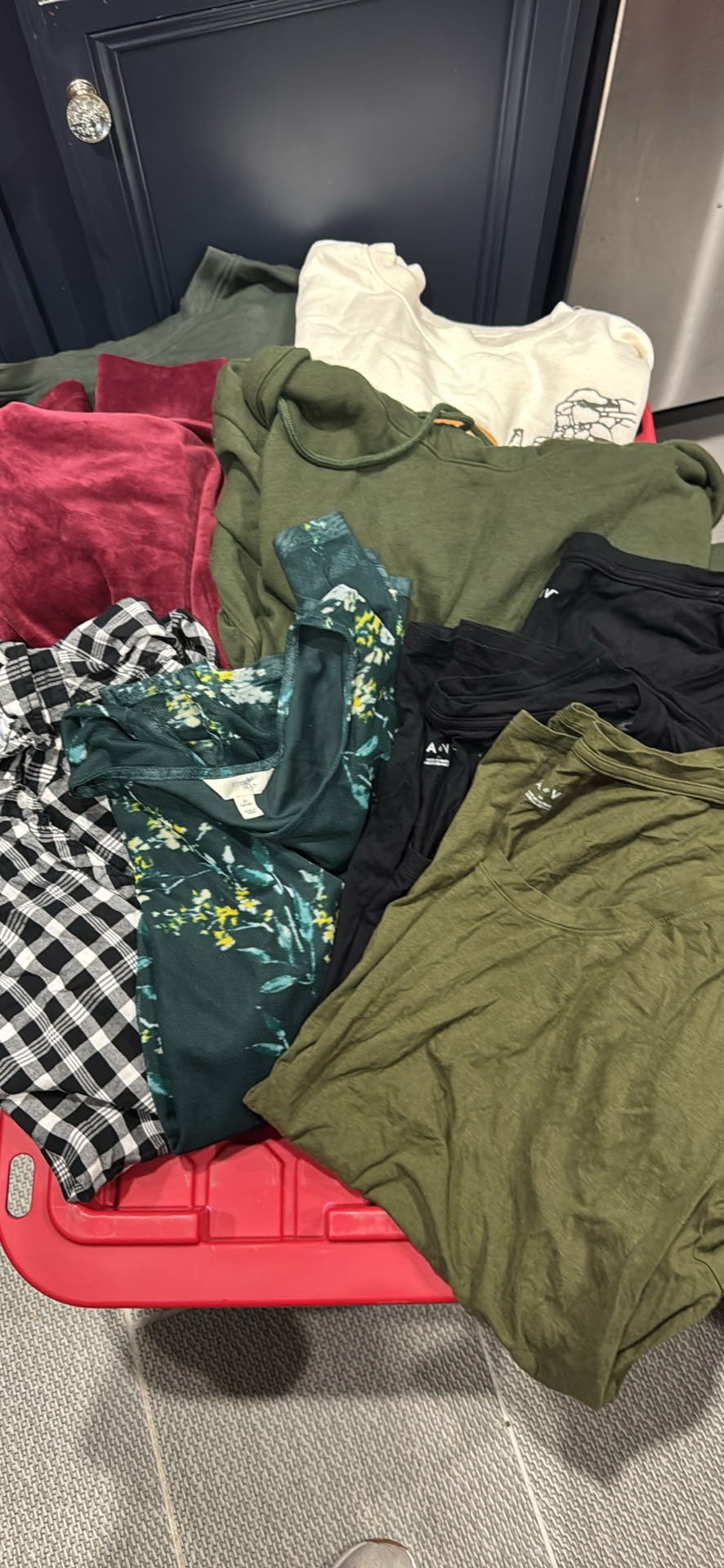 Moving sale photo