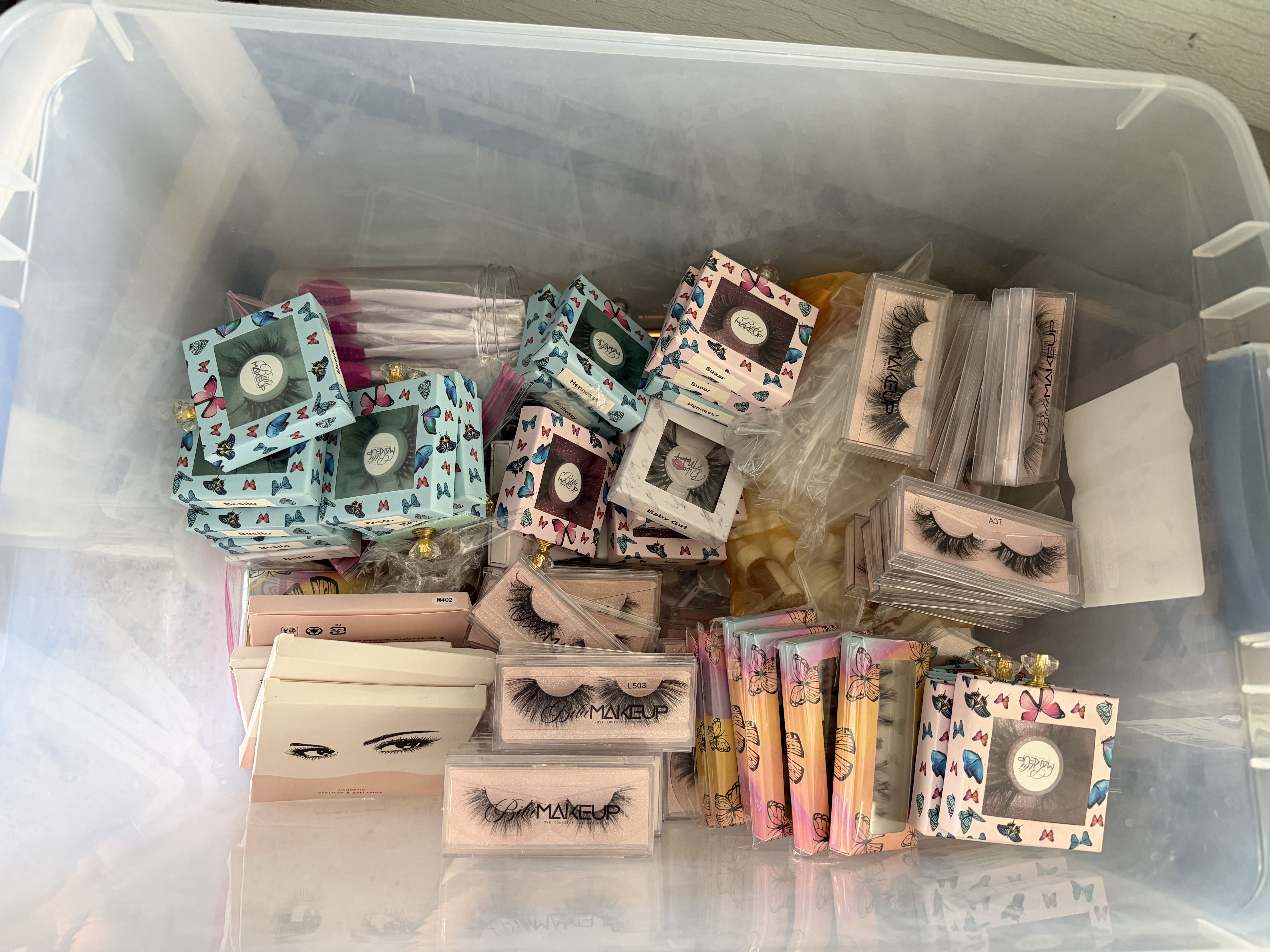 yard sale photo