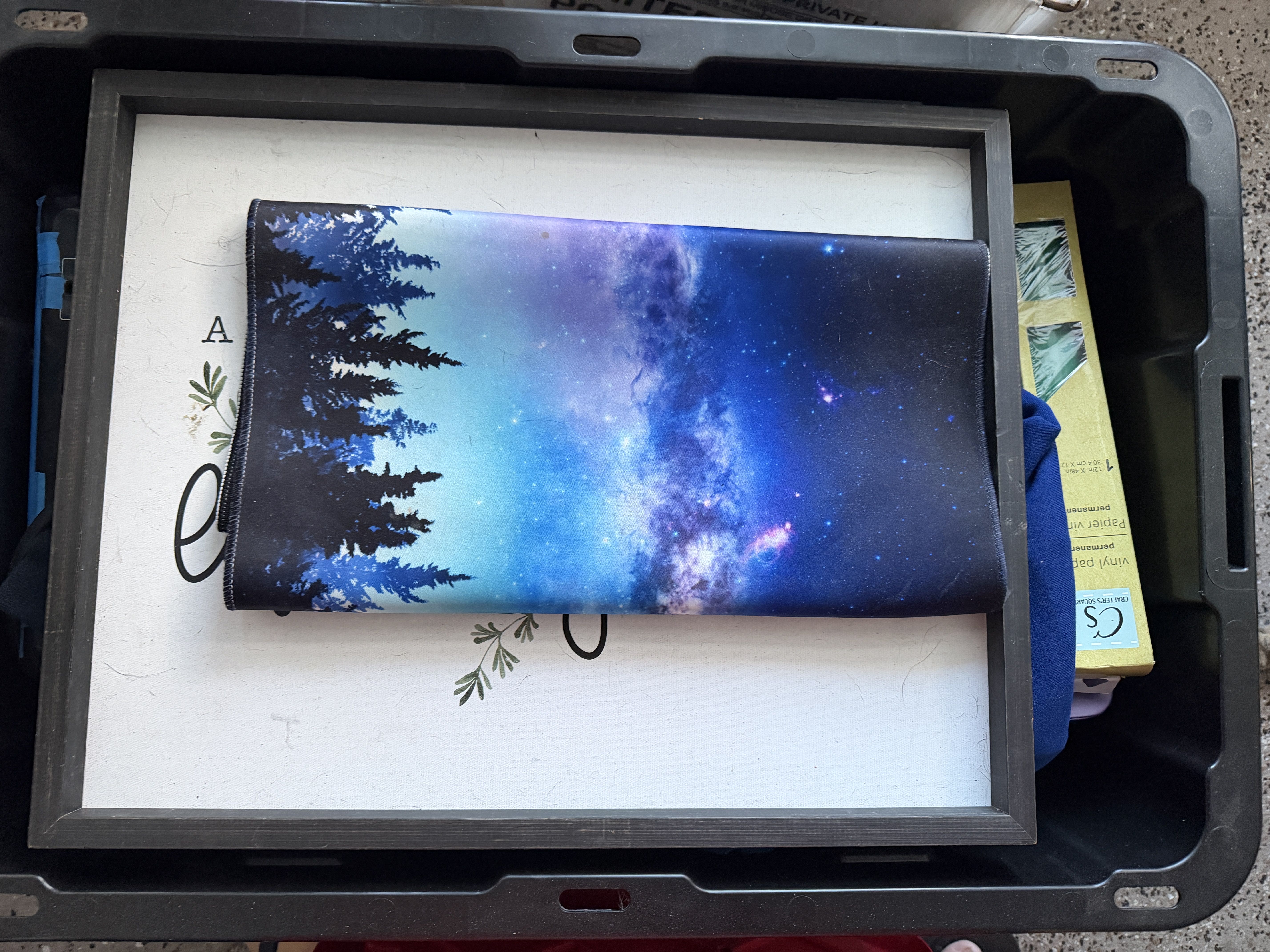 yard sale photo