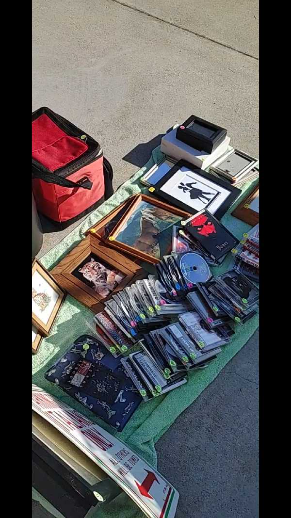 Garage sale photo