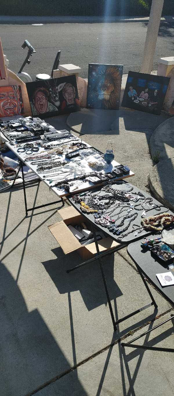 Garage sale photo