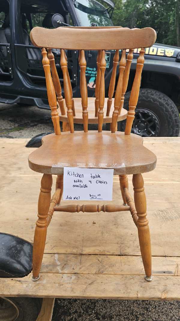 Garage sale photo