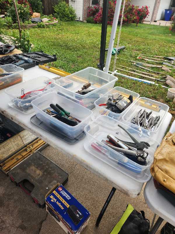 ebay liquidation/garage sale photo