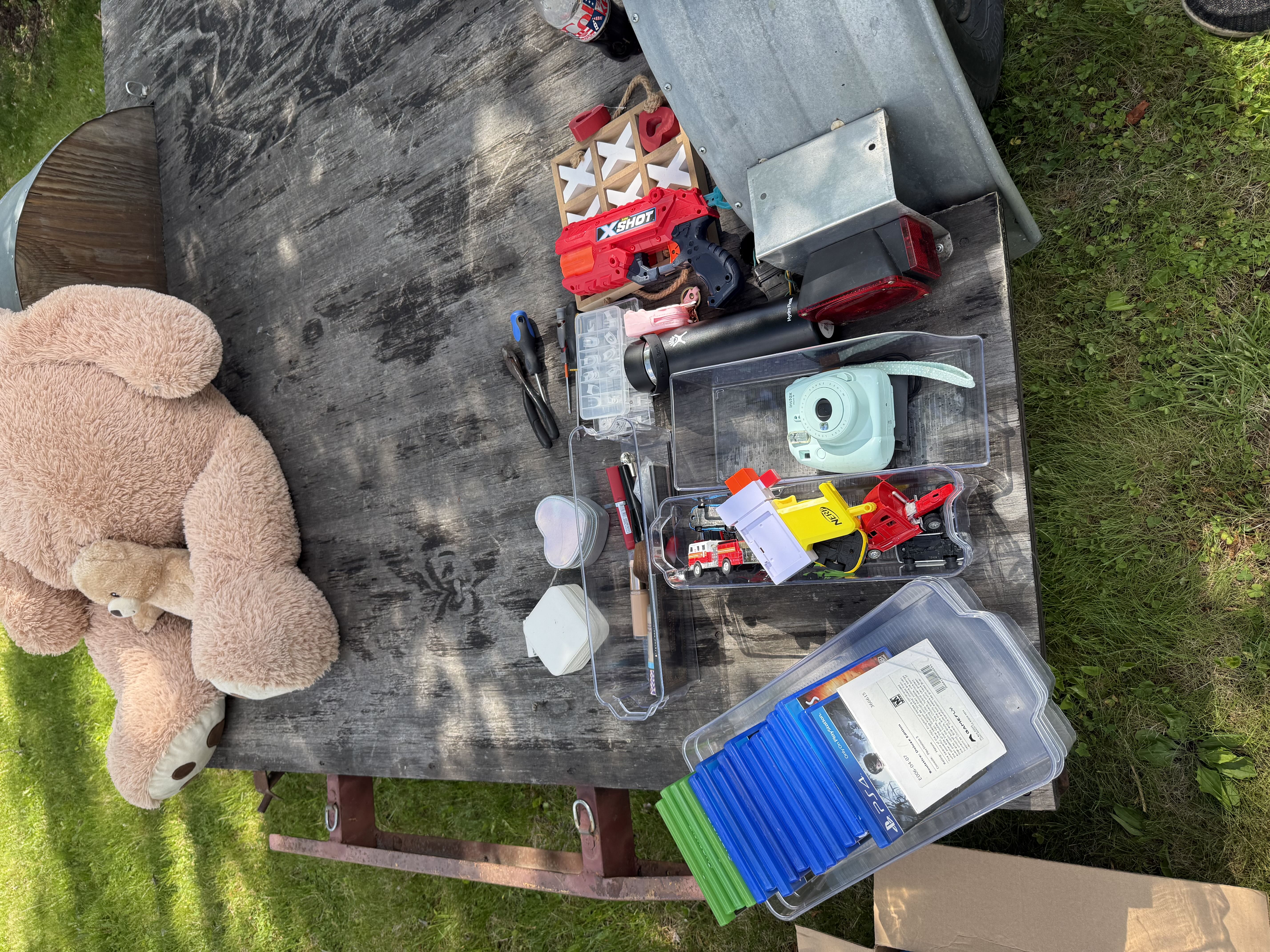 YARD SALE photo