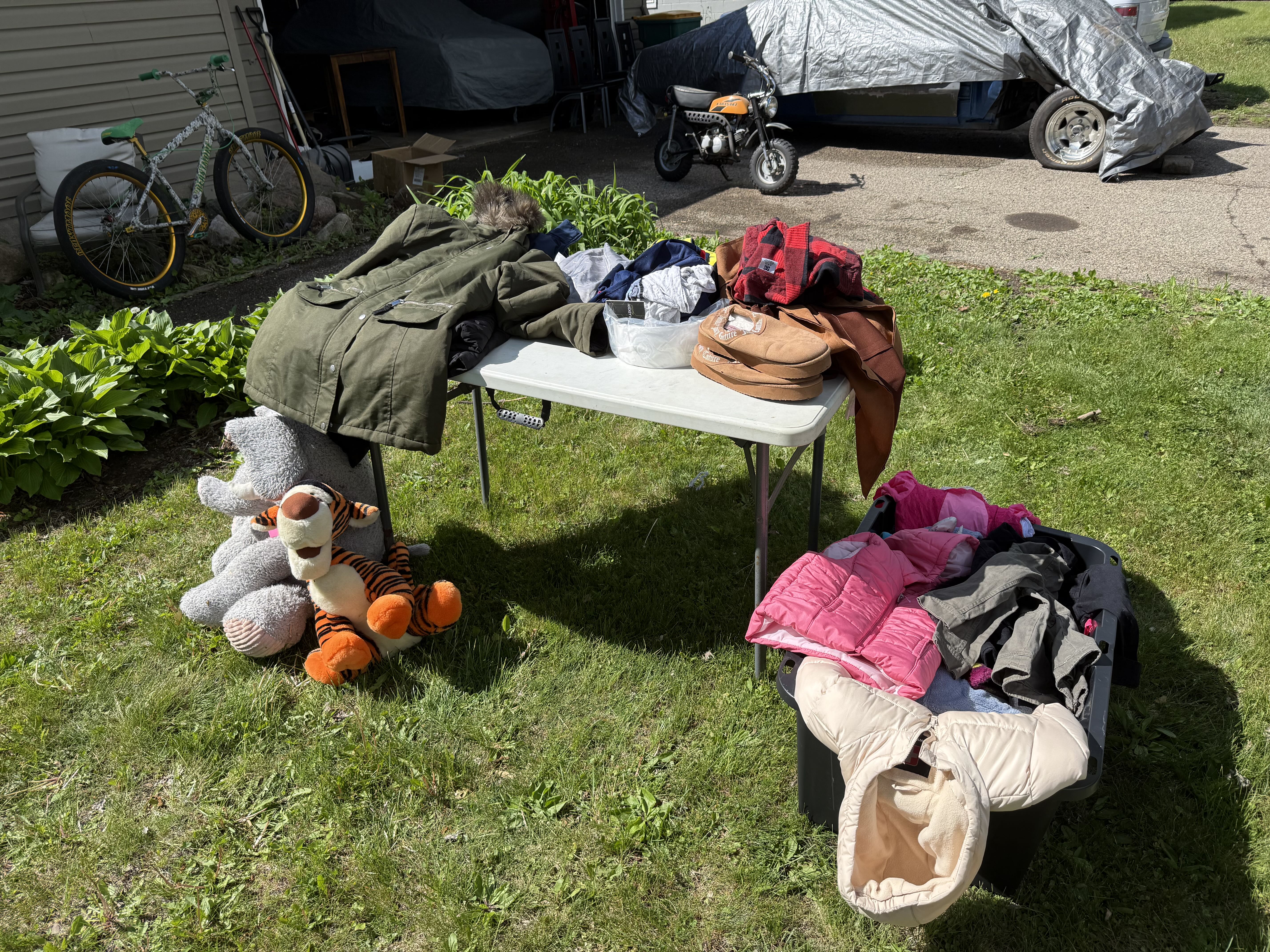 YARD SALE