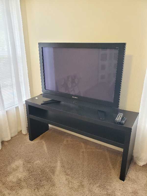 moving sale photo