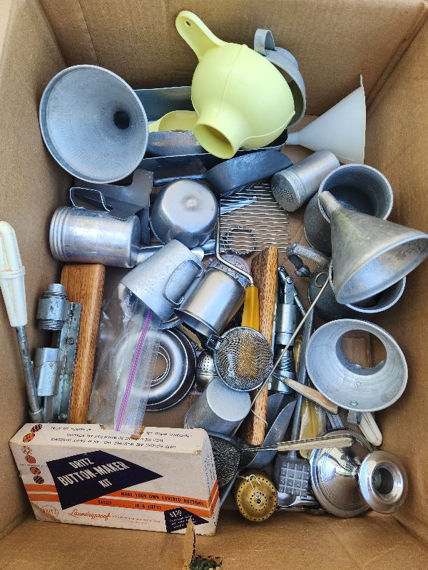Yard sale Chesapeake photo