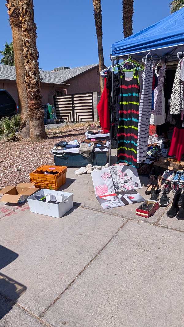 Yard/Garage Sale