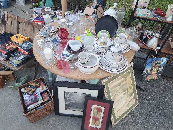Moving estate yard sale!!!! photo
