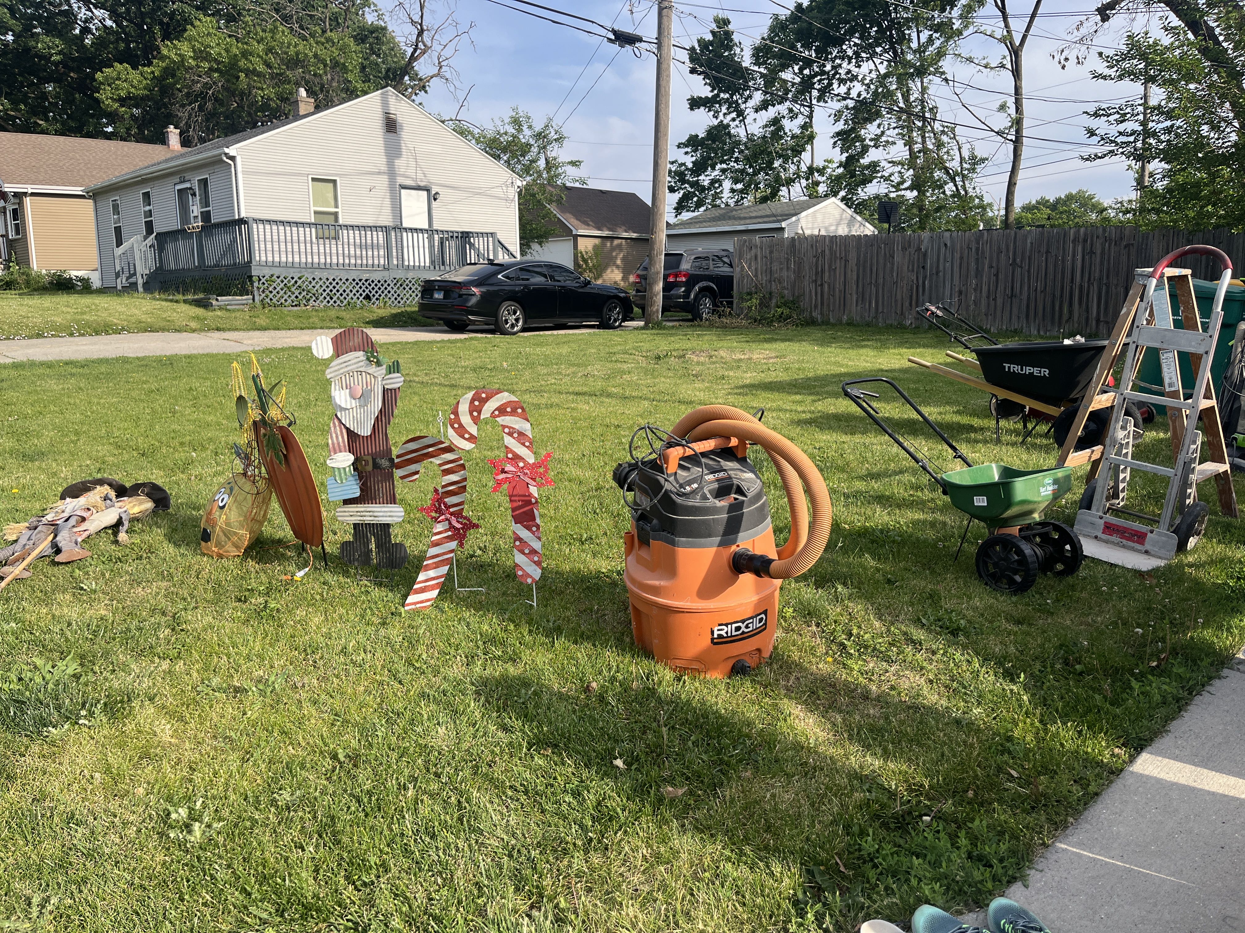 moving sale photo