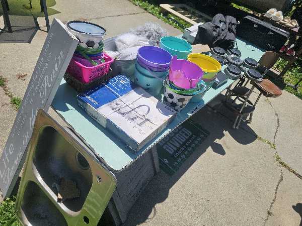 Yard Sale photo