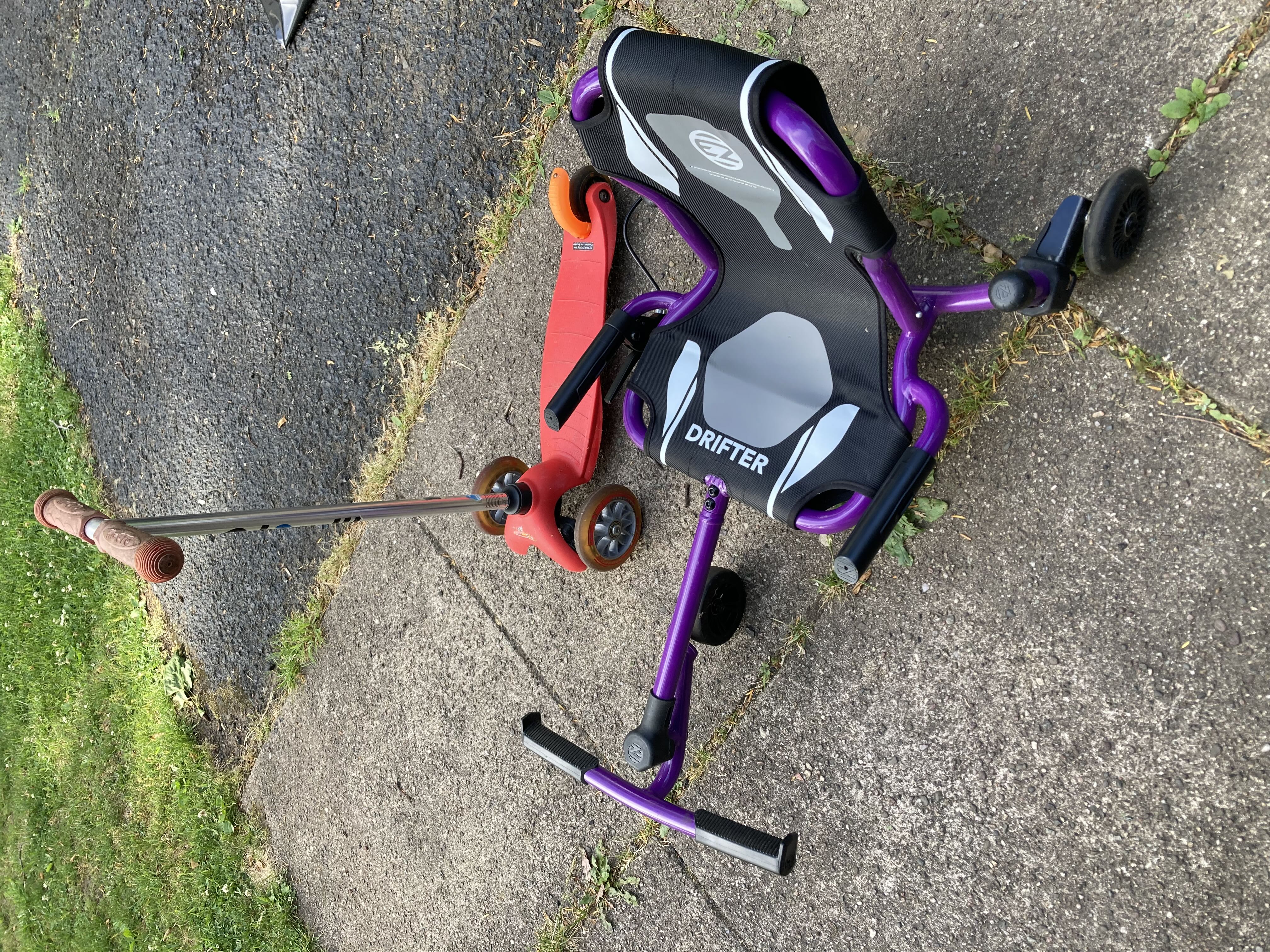 YARD SALE- Sun, 7/26, 8am-2pm, Teaneck photo