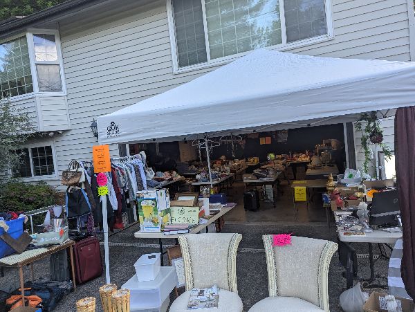 Garage sale photo
