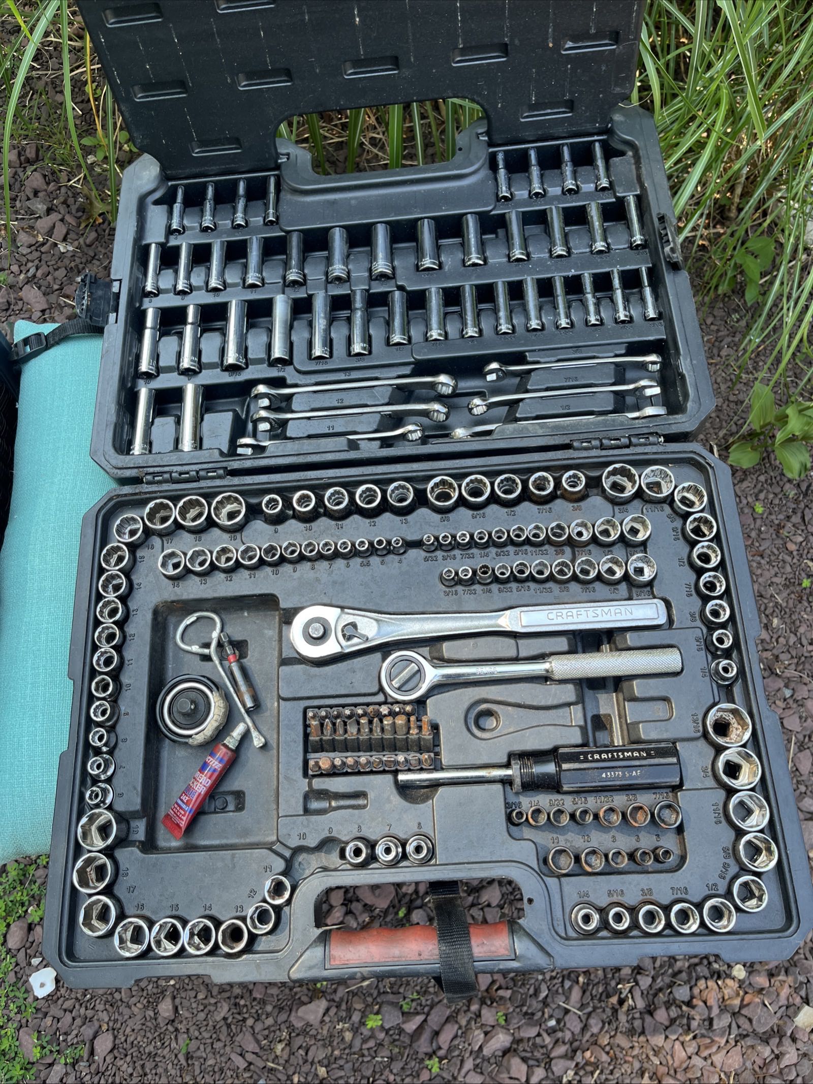 garage yard sale photo