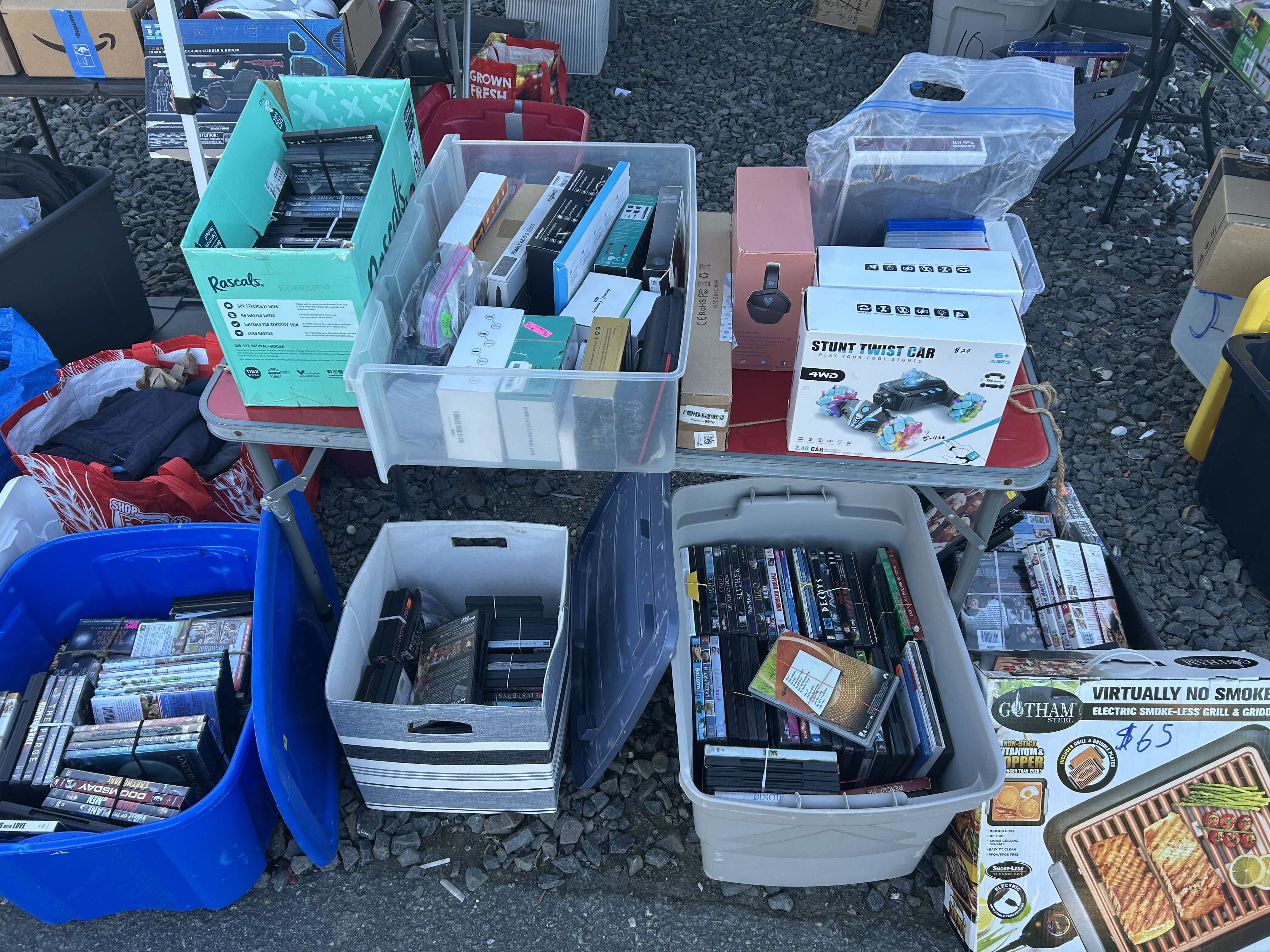 NEEDFUL THINGS photo