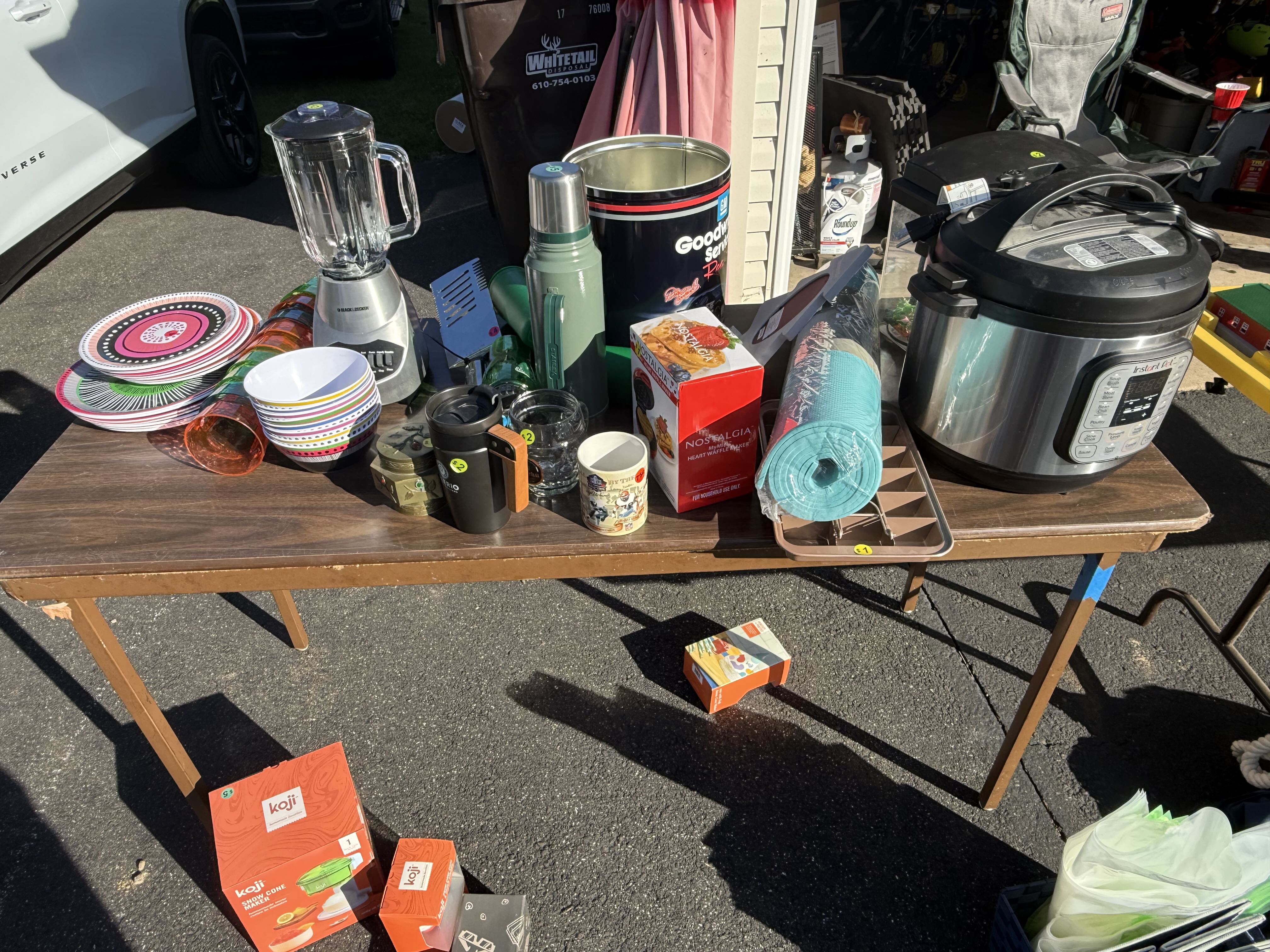 Yard Sale photo
