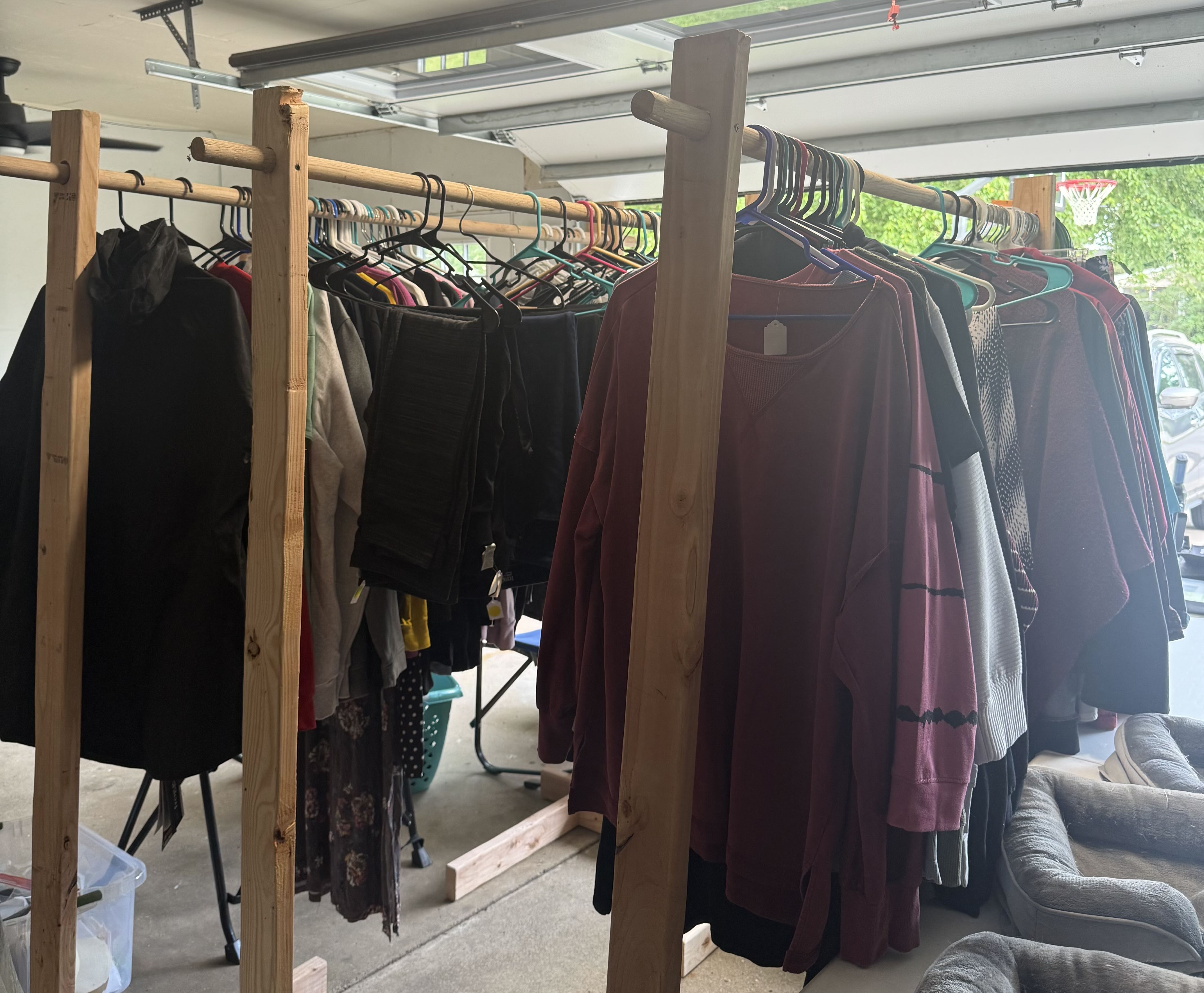 yard sale photo