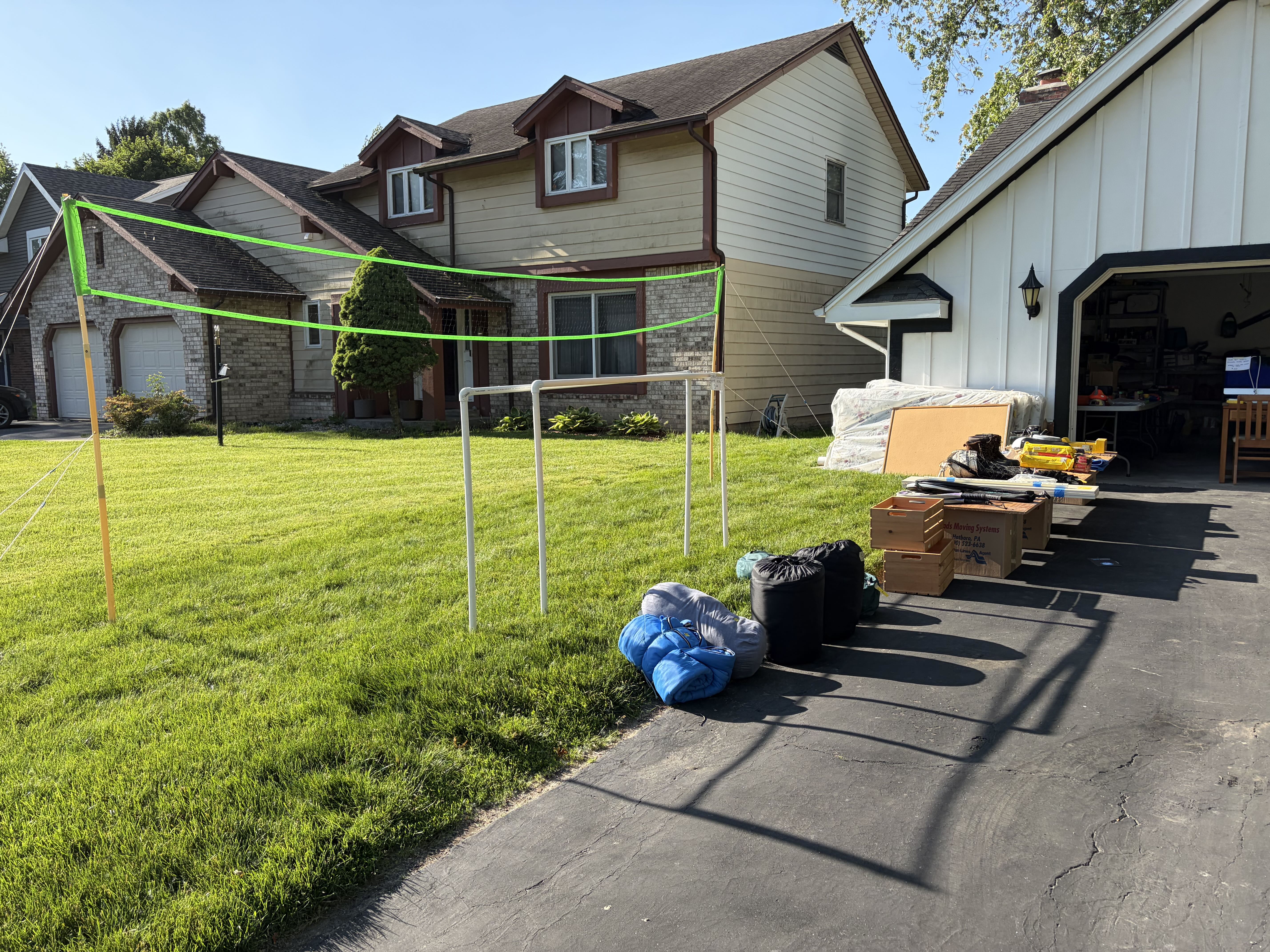 Garage / Yard Sale photo