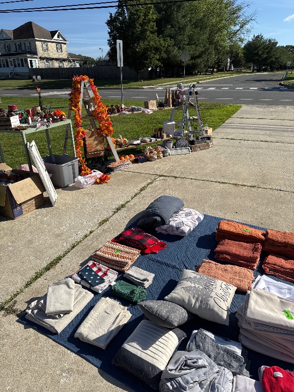 Yard Sale photo