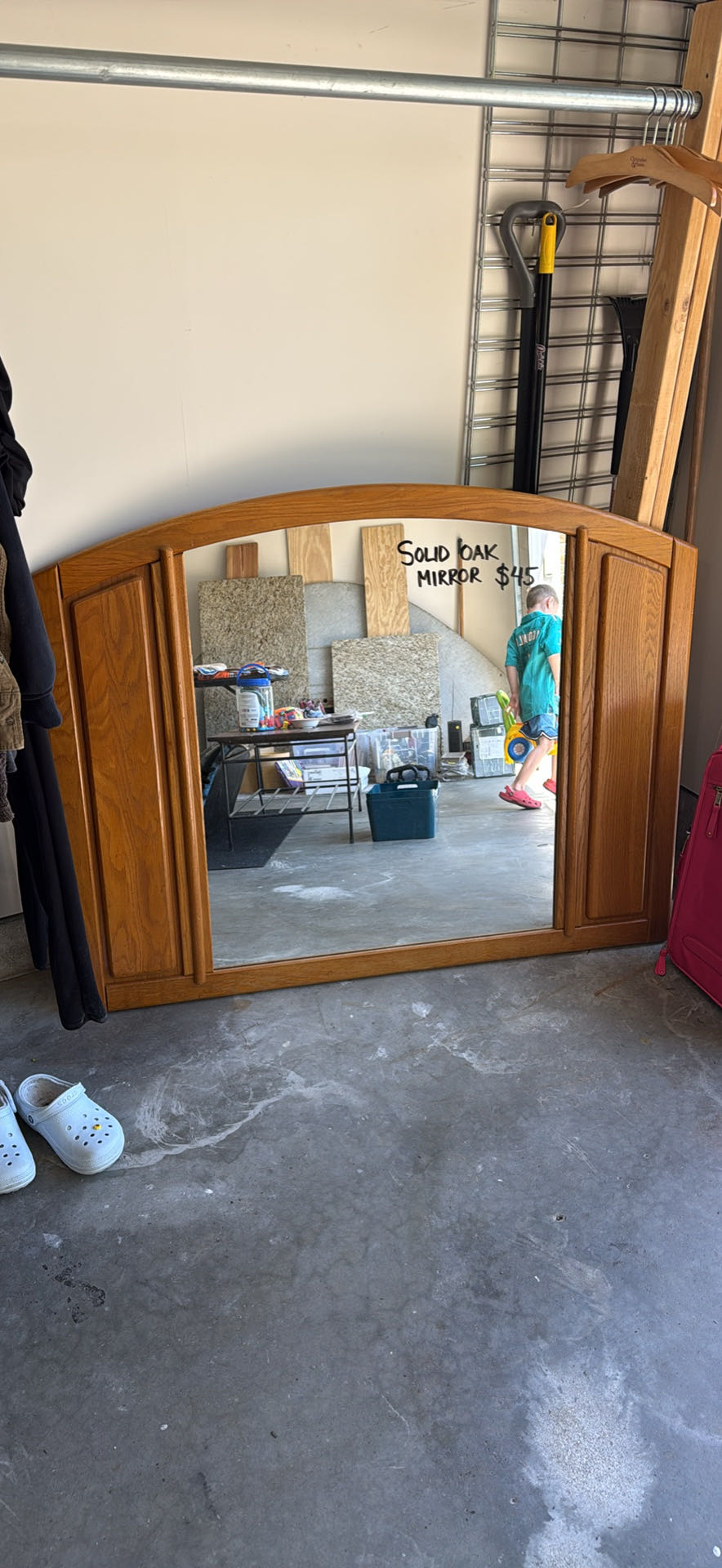 GARAGE SALE photo