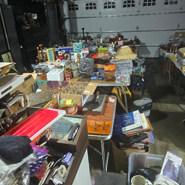 Estate/ Yard Sale photo