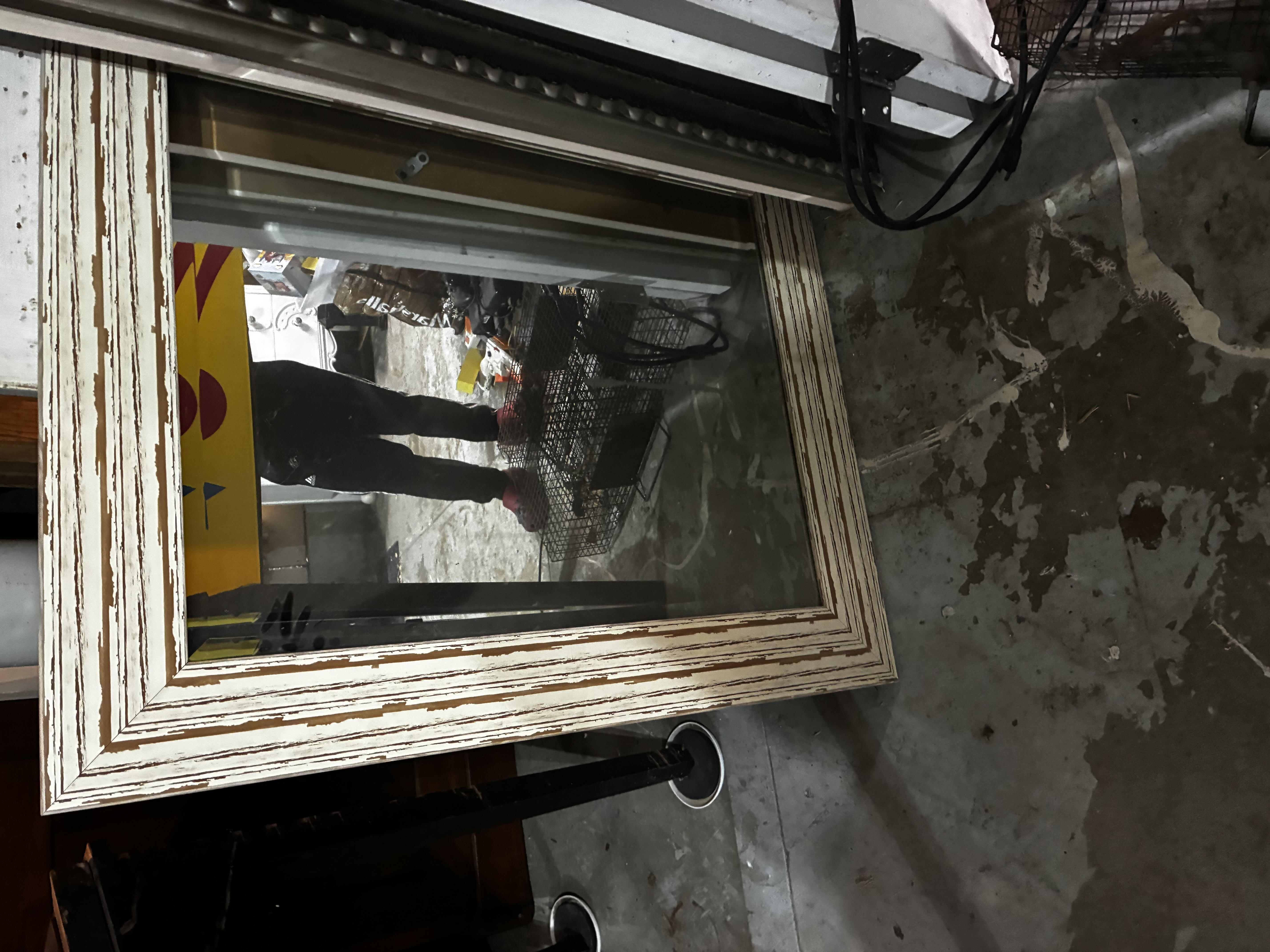 garage sale photo