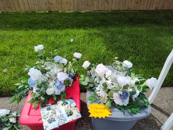 yard sale photo