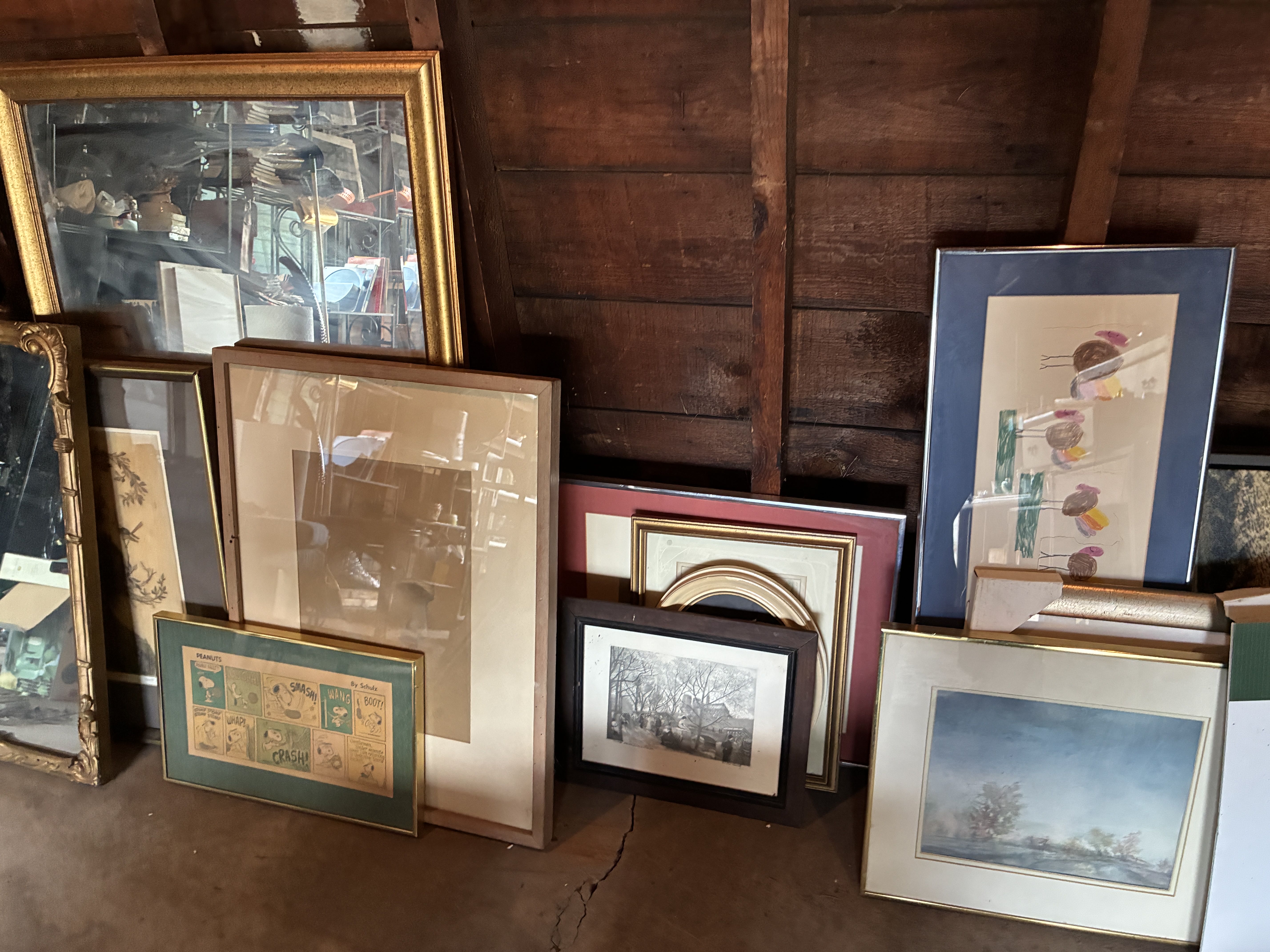 Summit Ave huge garage sale/estate sale in Alley photo