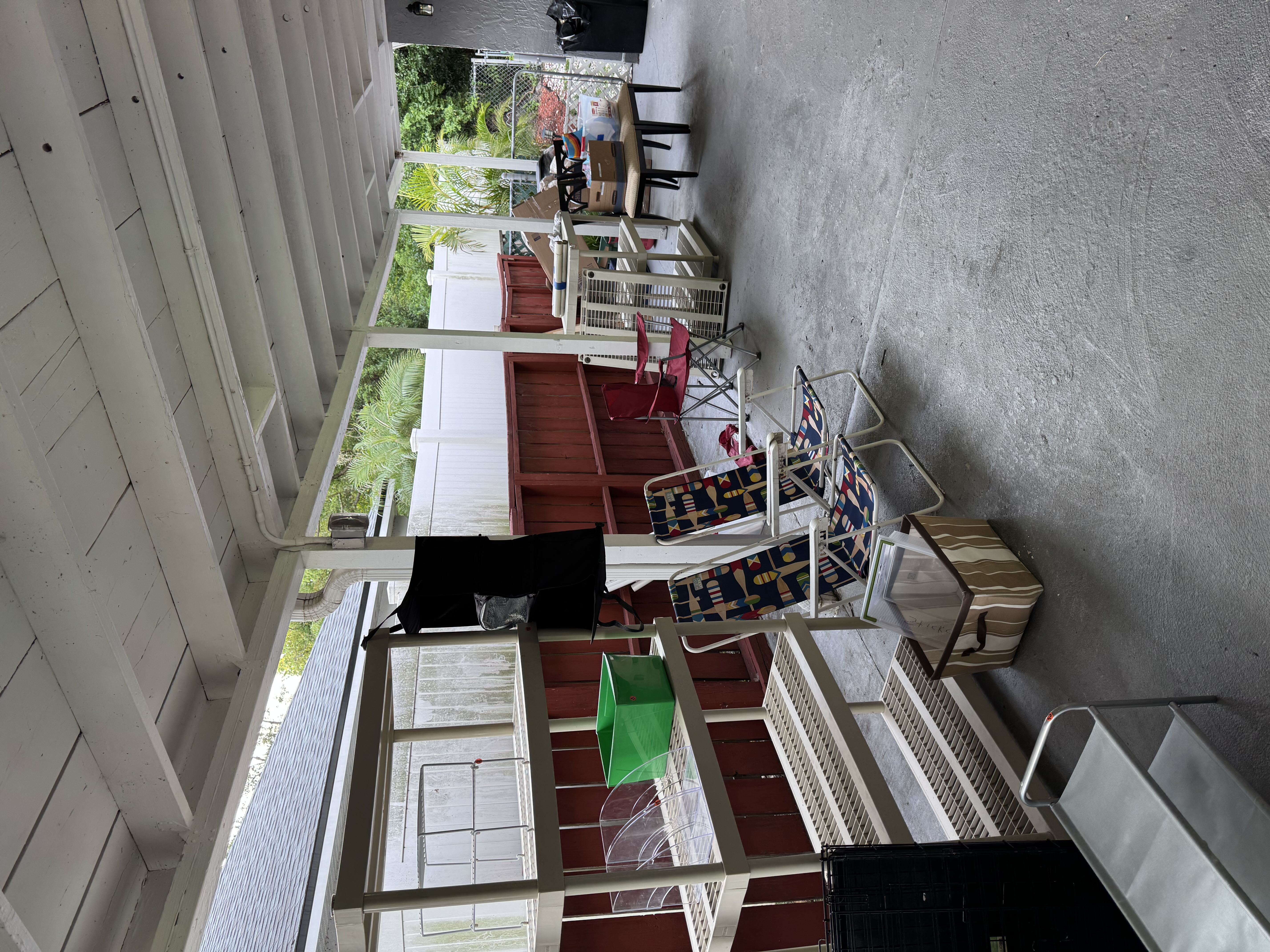 Moving - Everything is free photo