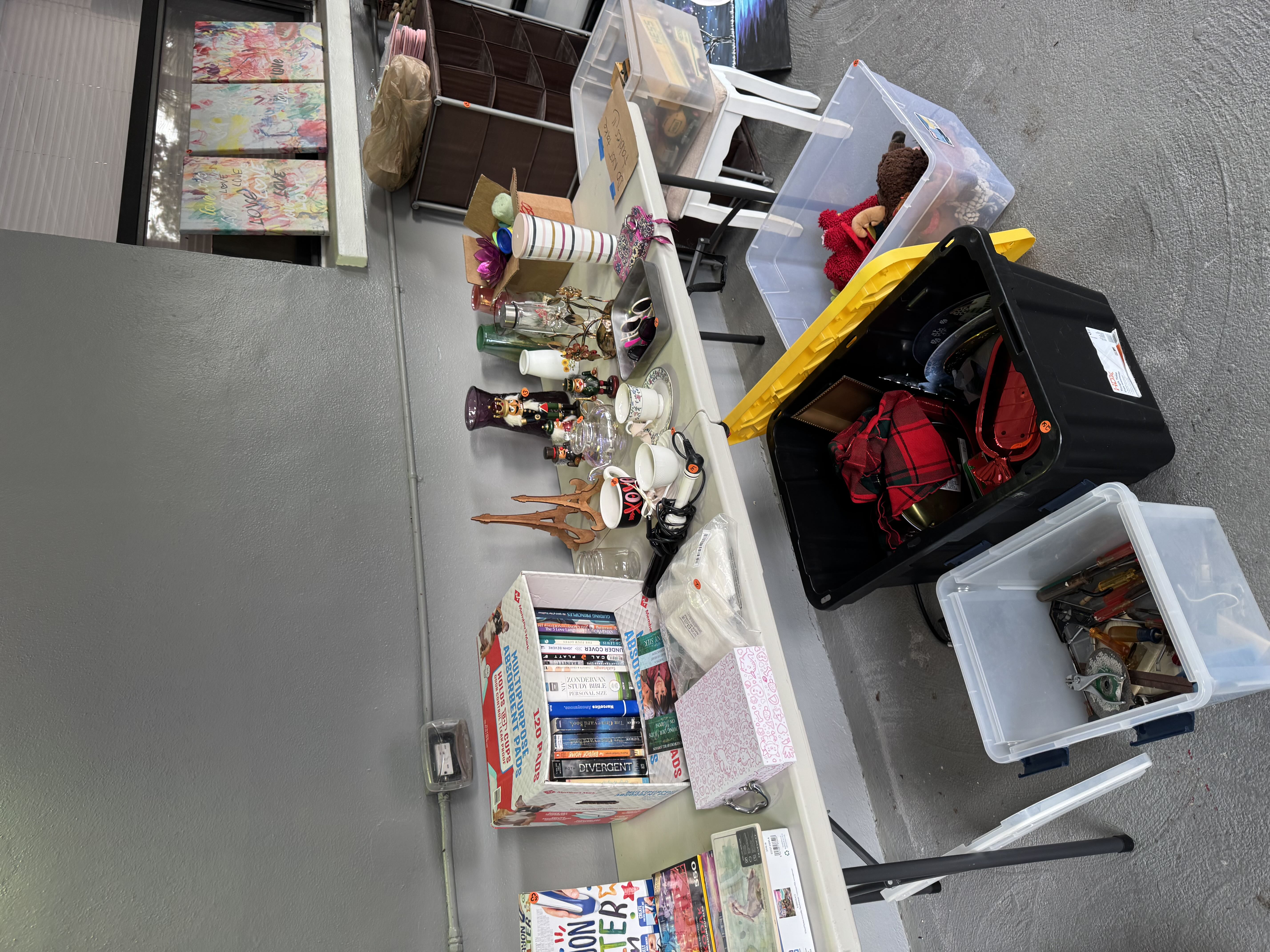 Moving - Everything is free photo
