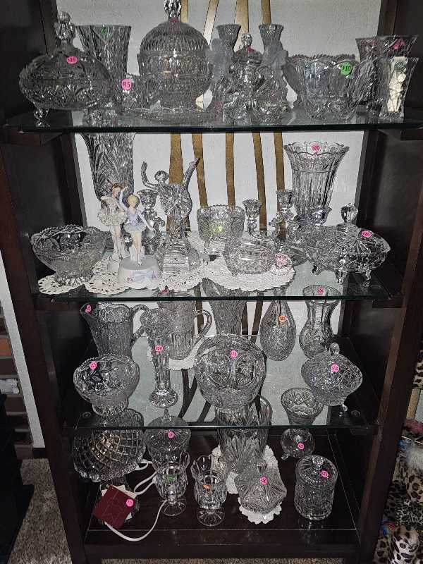 Huge Yardsale Fri 5th & Sat 6th 8am photo