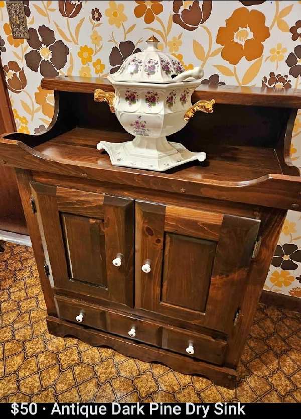 Huge Yardsale Fri 5th & Sat 6th 8am photo