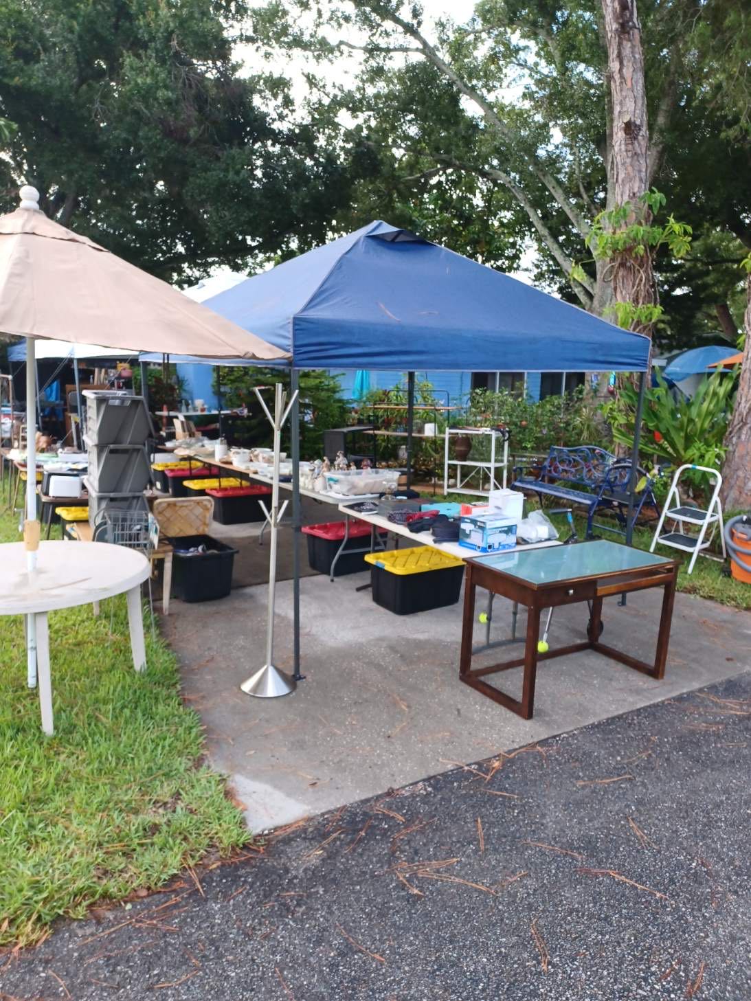Paul’s Pickem Garage Sale photo