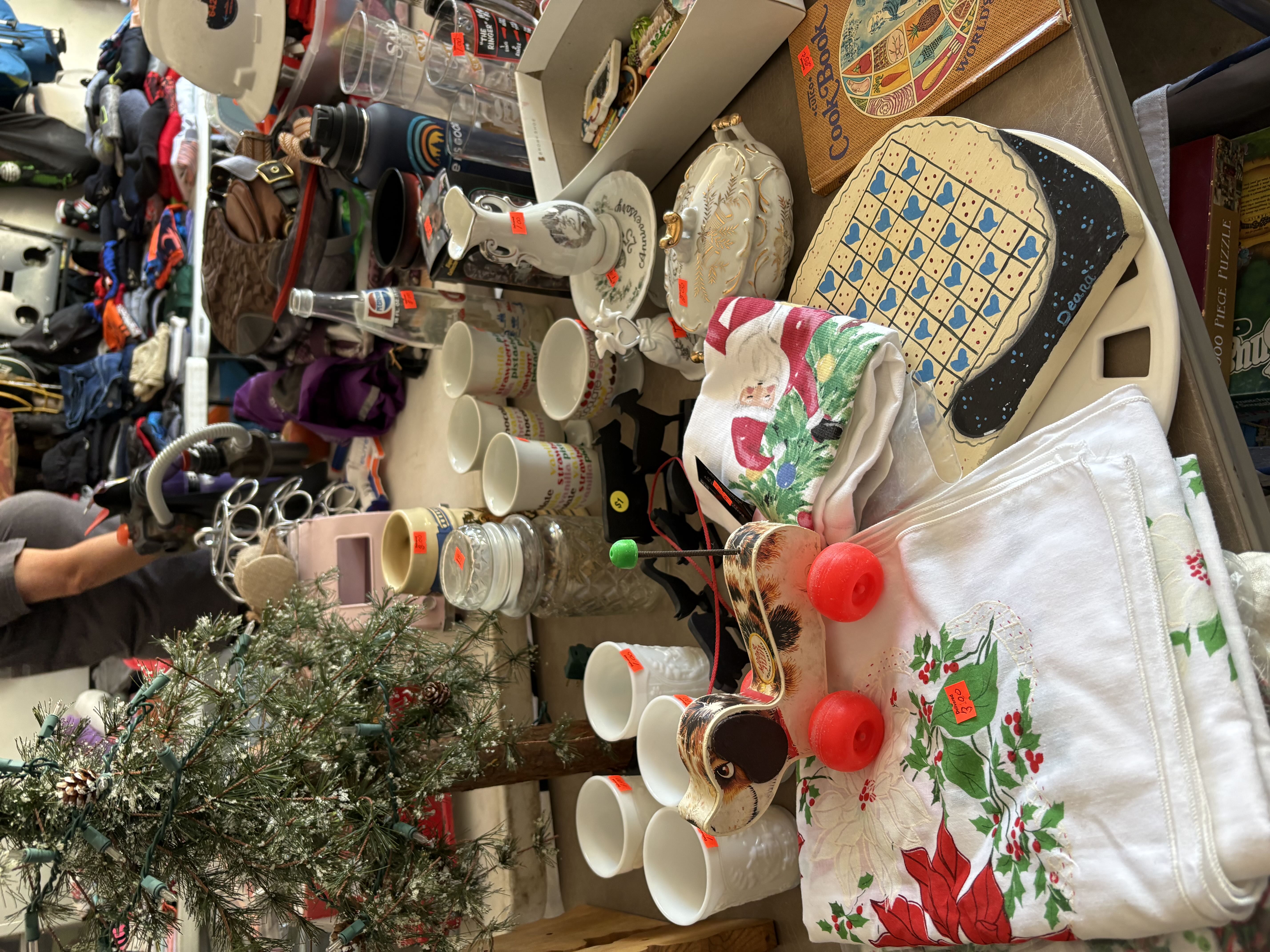 yard sale photo