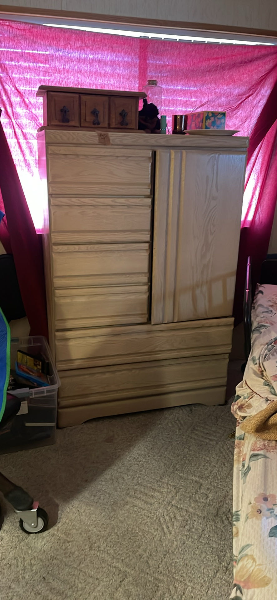 everything must go, Yard Sale photo