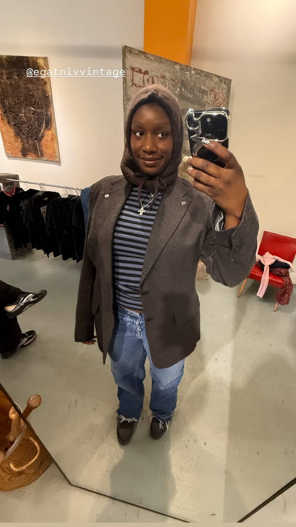 THRIFT VINTAGE WAREHOUSE photo