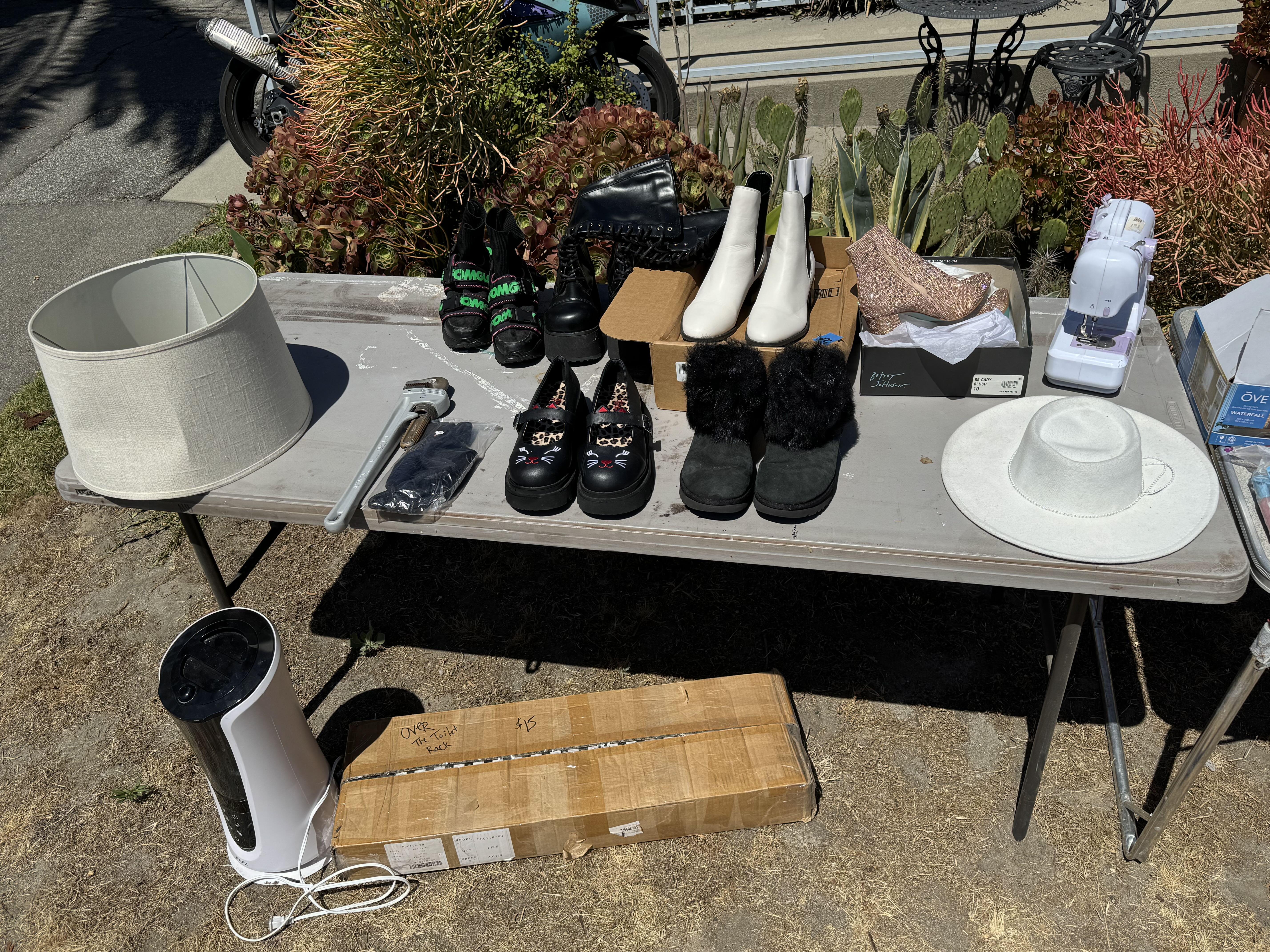 Fundraising Yard Sale photo